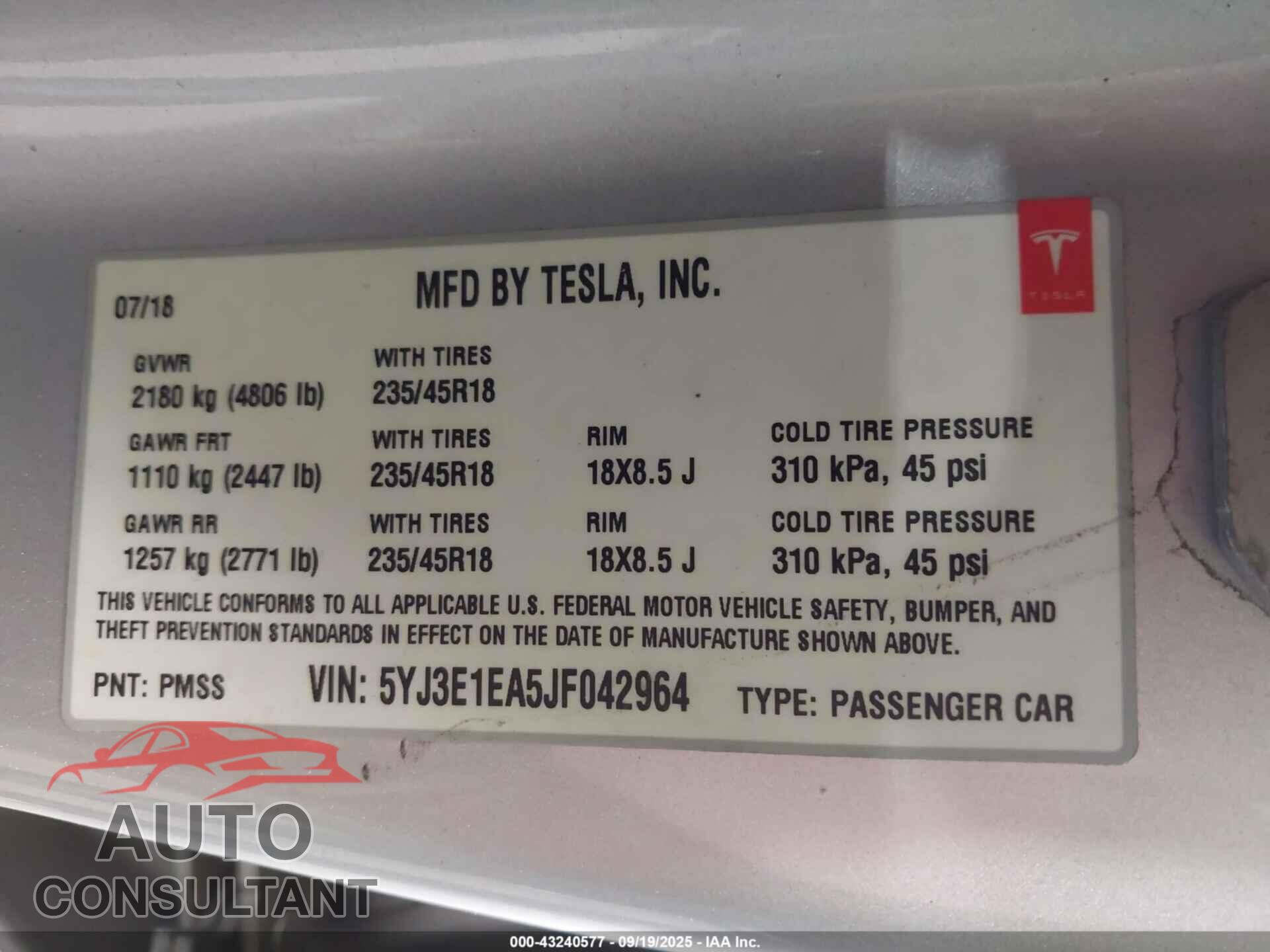 TESLA MODEL 3 2018 - 5YJ3E1EA5JF042964