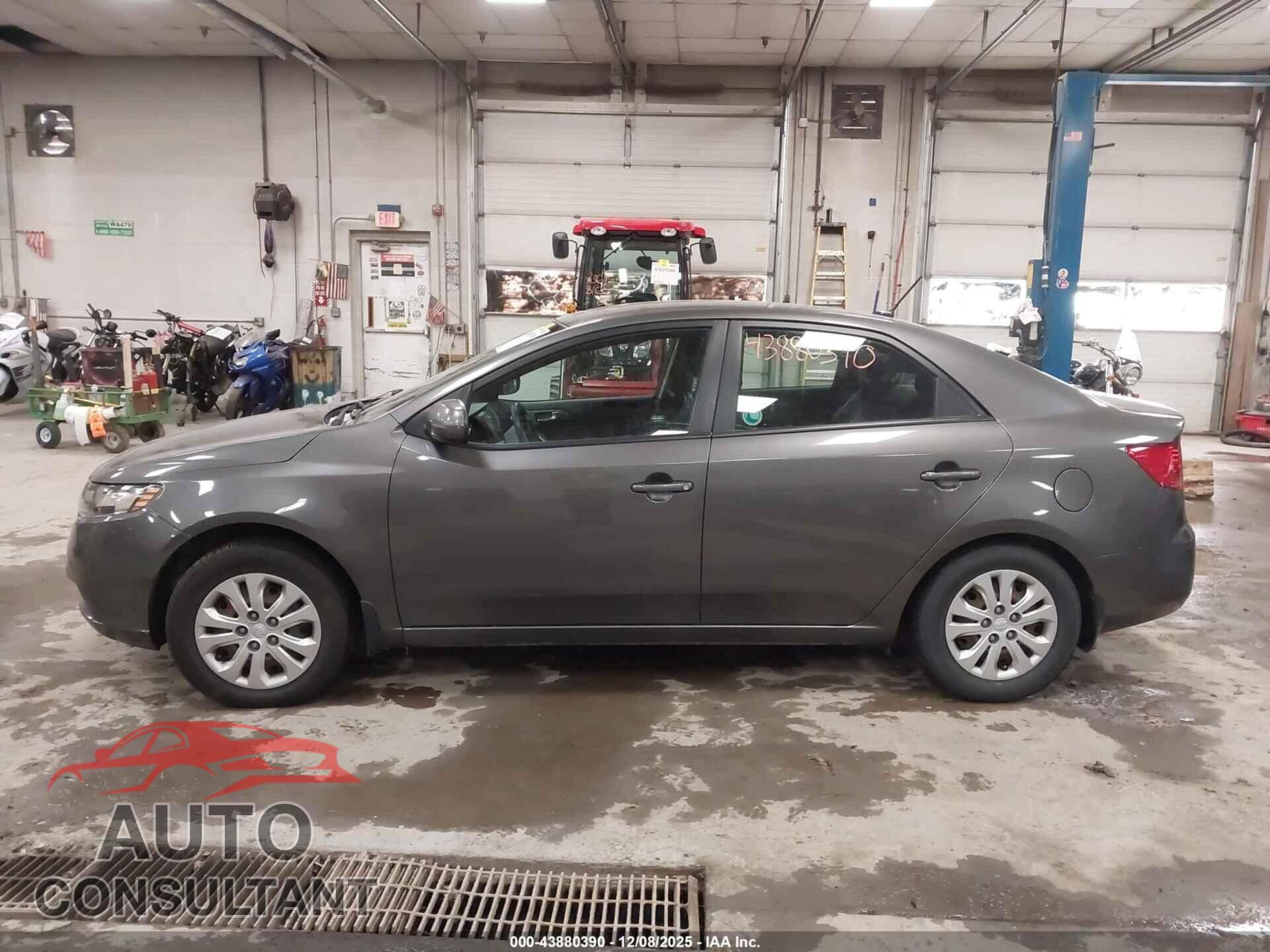 KIA FORTE 2013 - KNAFU4A23D5695988