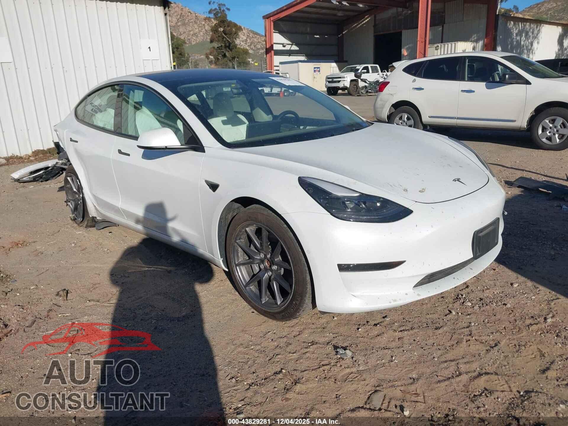 TESLA MODEL 3 2022 - 5YJ3E1EB1NF114919