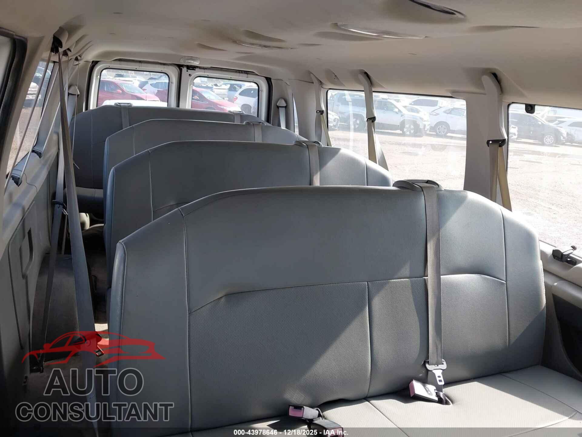 FORD E-350 SUPER DUTY 2013 - 1FBSS3BL0DDA07965