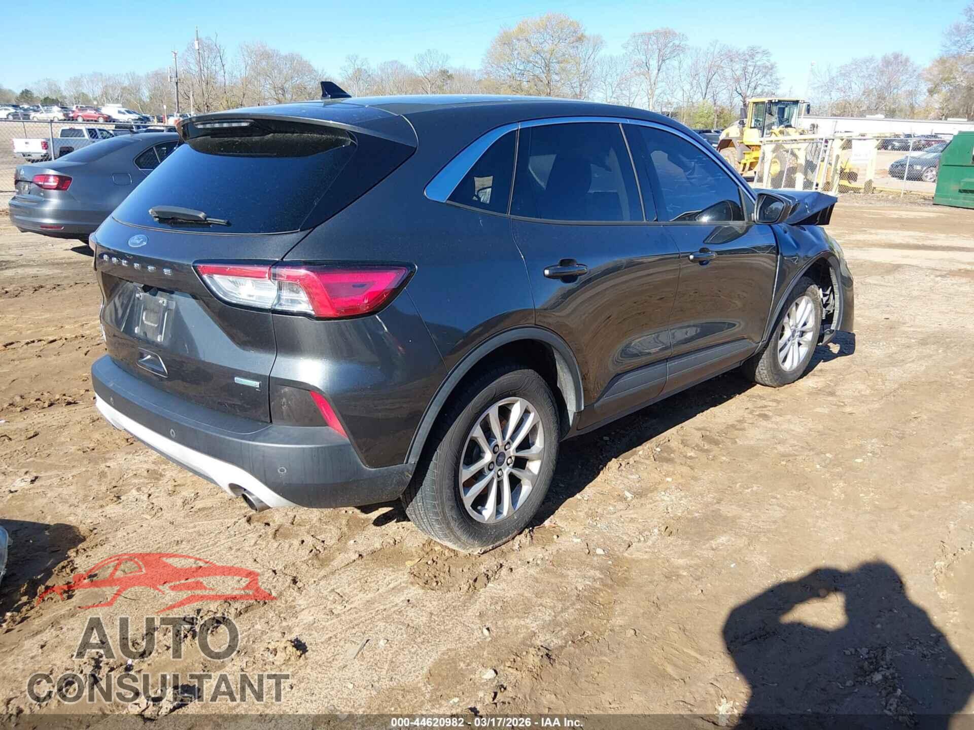 FORD ESCAPE 2020 - 1FMCU0G64LUA38092