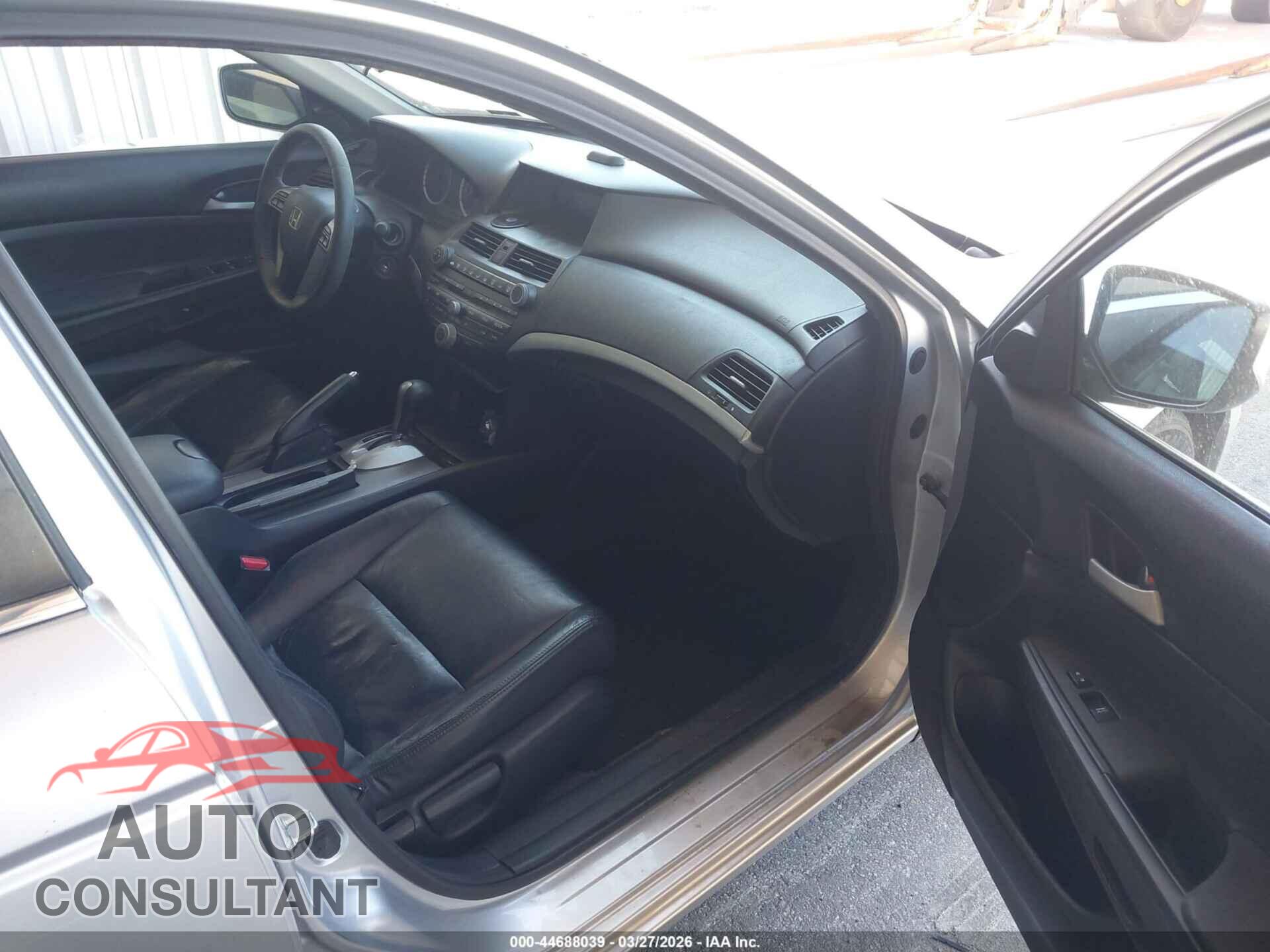 HONDA ACCORD 2011 - 1HGCP2F61BA089575