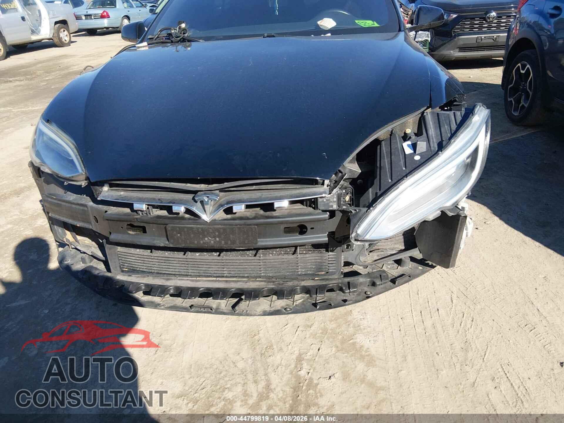 TESLA MODEL S 2017 - 5YJSA1E18HF218326