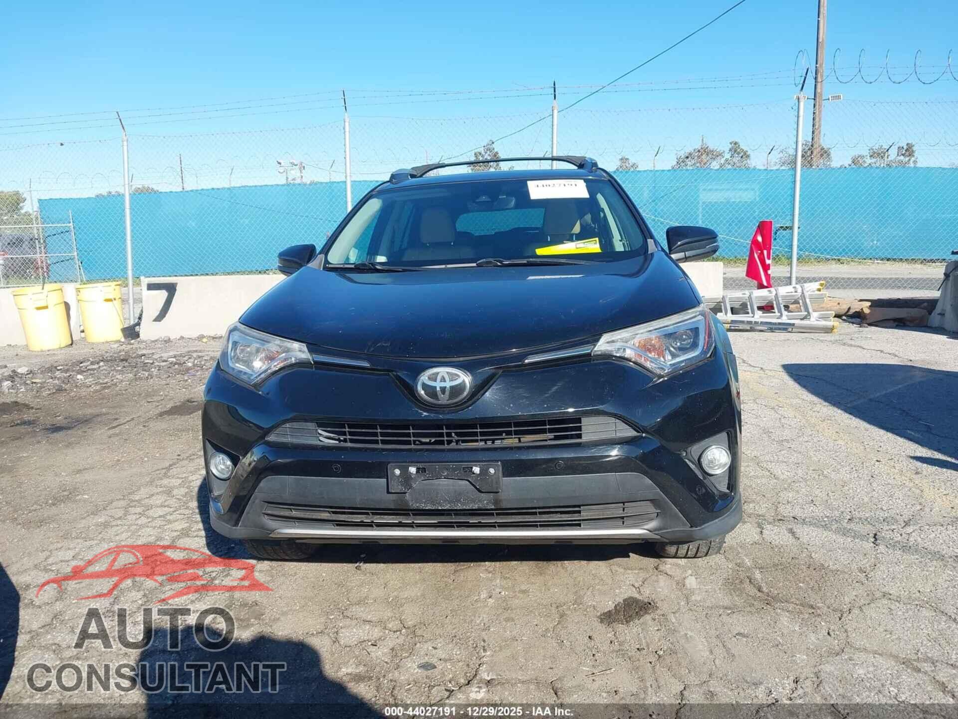 TOYOTA RAV4 2017 - 2T3YFREV8HW347318