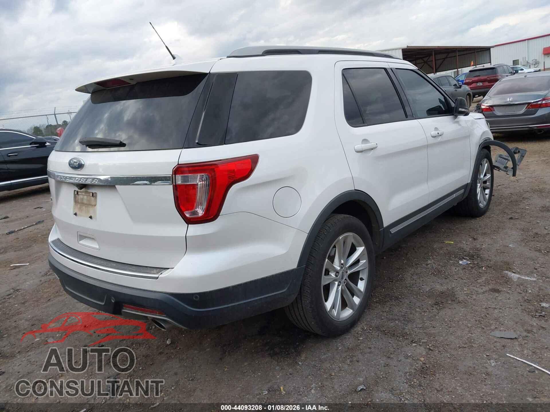 FORD EXPLORER 2018 - 1FM5K7D81JGB75127