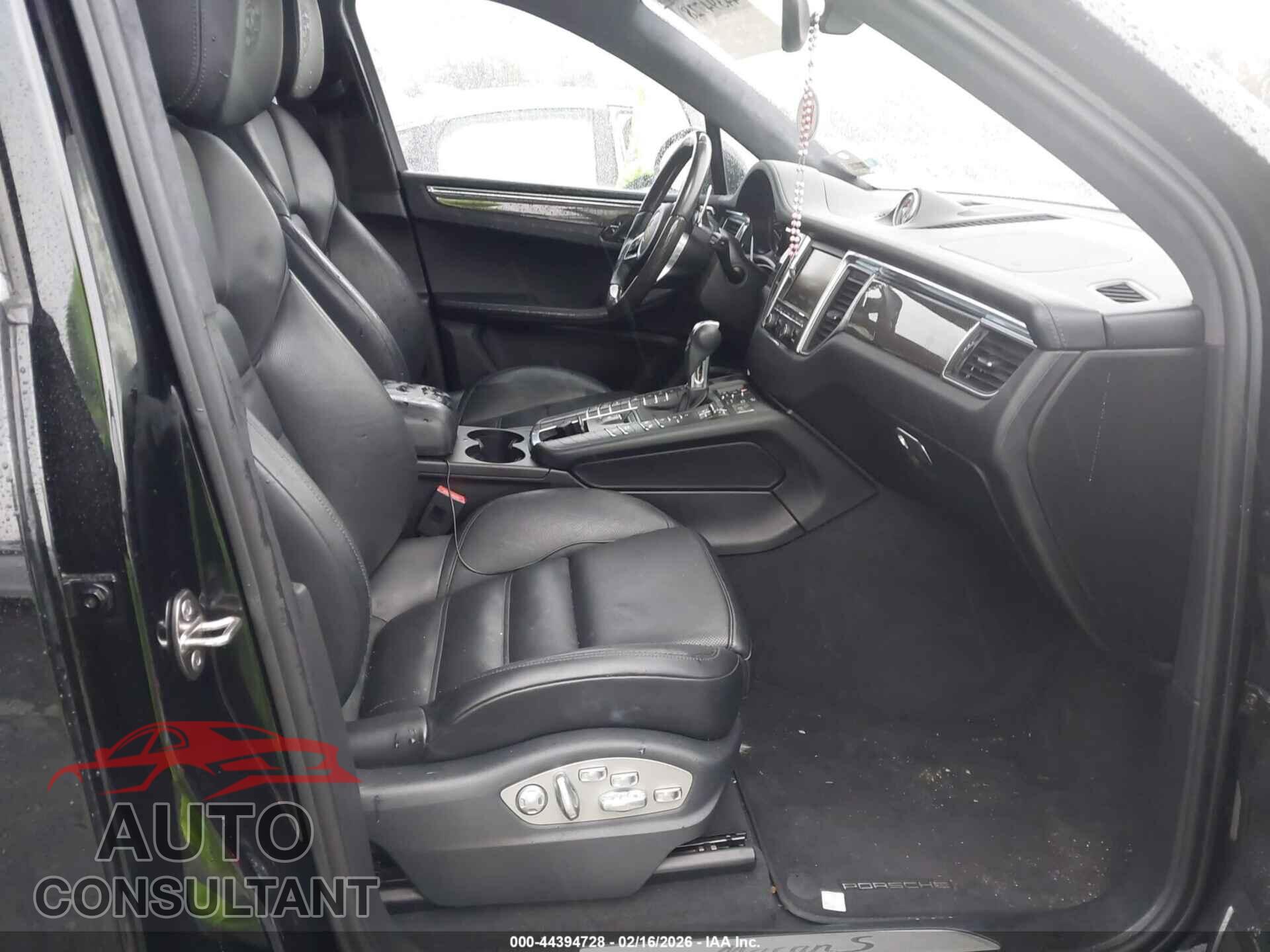 PORSCHE MACAN 2015 - WP1AB2A57FLB71693