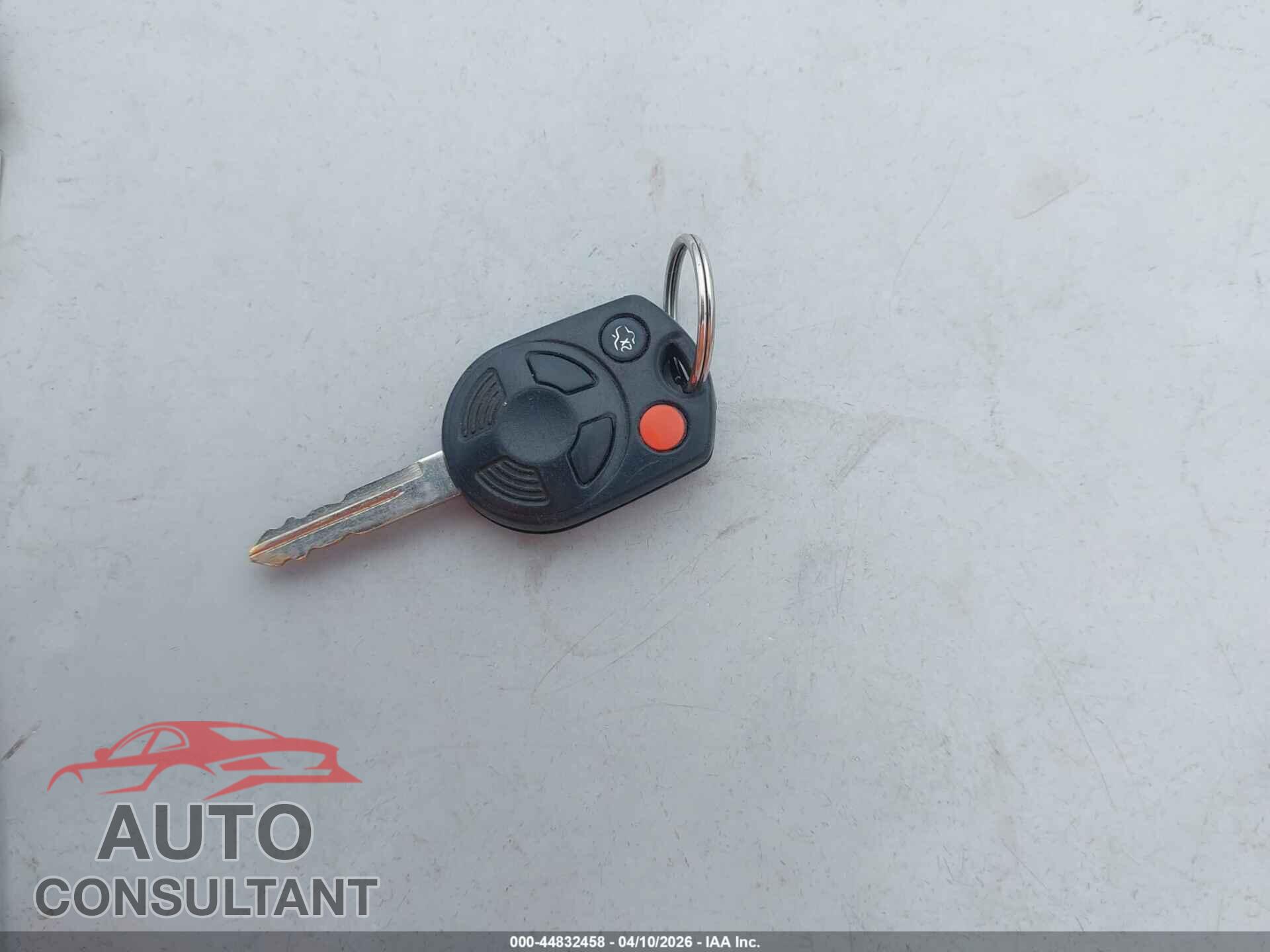 FORD ESCAPE 2012 - 1FMCU9E79CKA77112