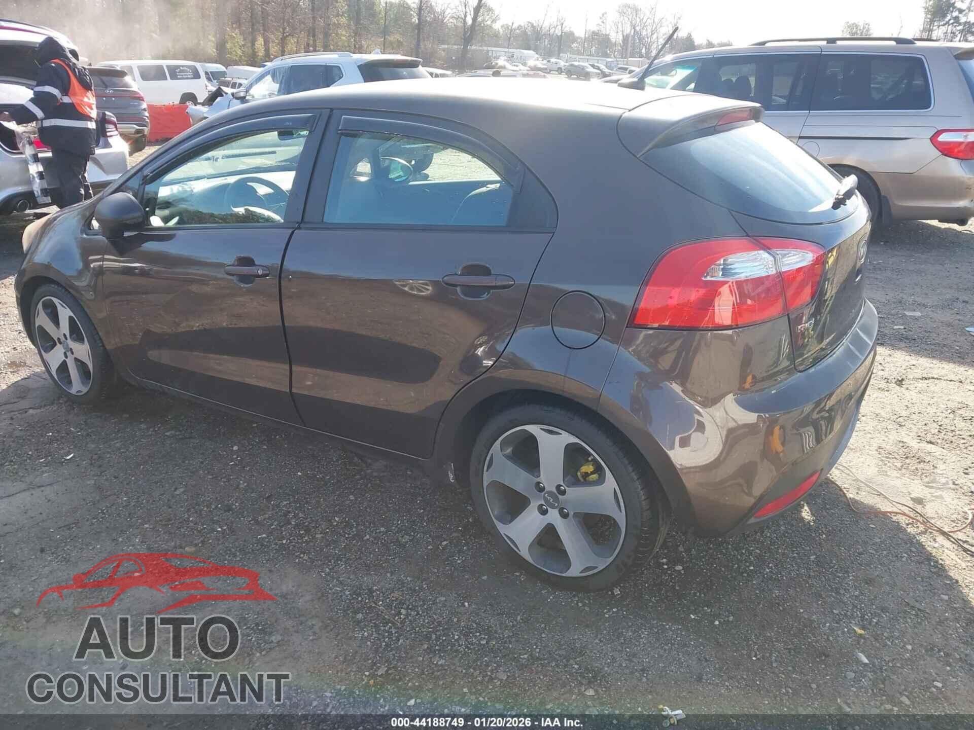 KIA RIO5 2012 - KNADN5A3XC6044093