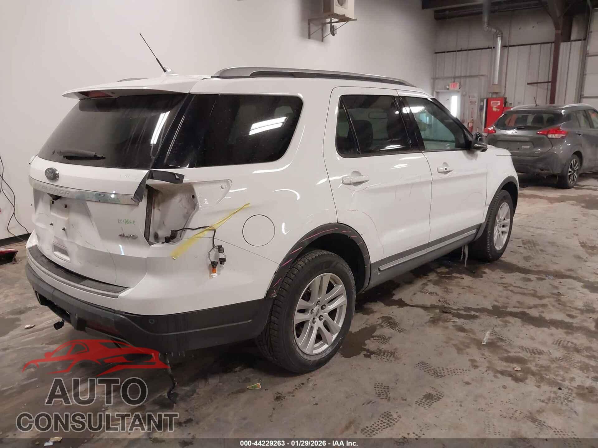FORD EXPLORER 2018 - 1FM5K8D88JGB89595