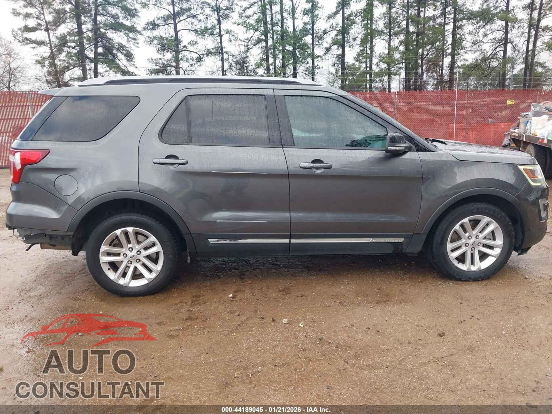 FORD EXPLORER 2017 - 1FM5K7D88HGB21110
