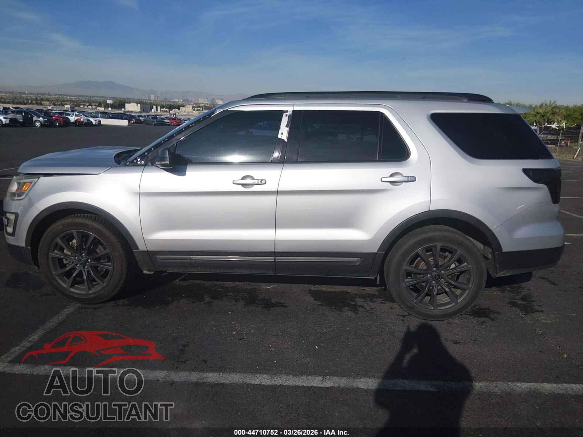FORD EXPLORER 2017 - 1FM5K7D89HGA27642
