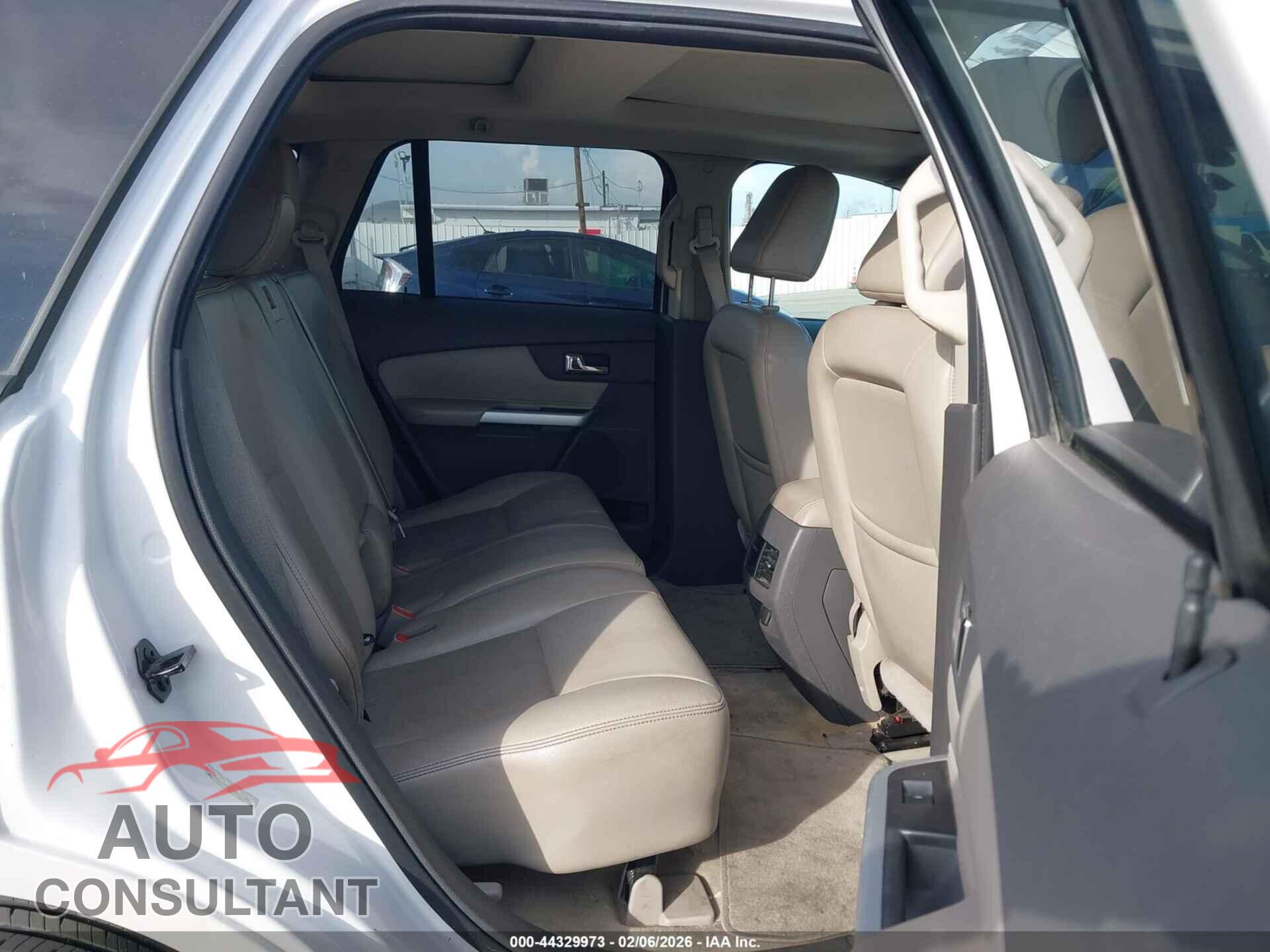 FORD EDGE 2011 - 2FMDK3JC0BBB08167