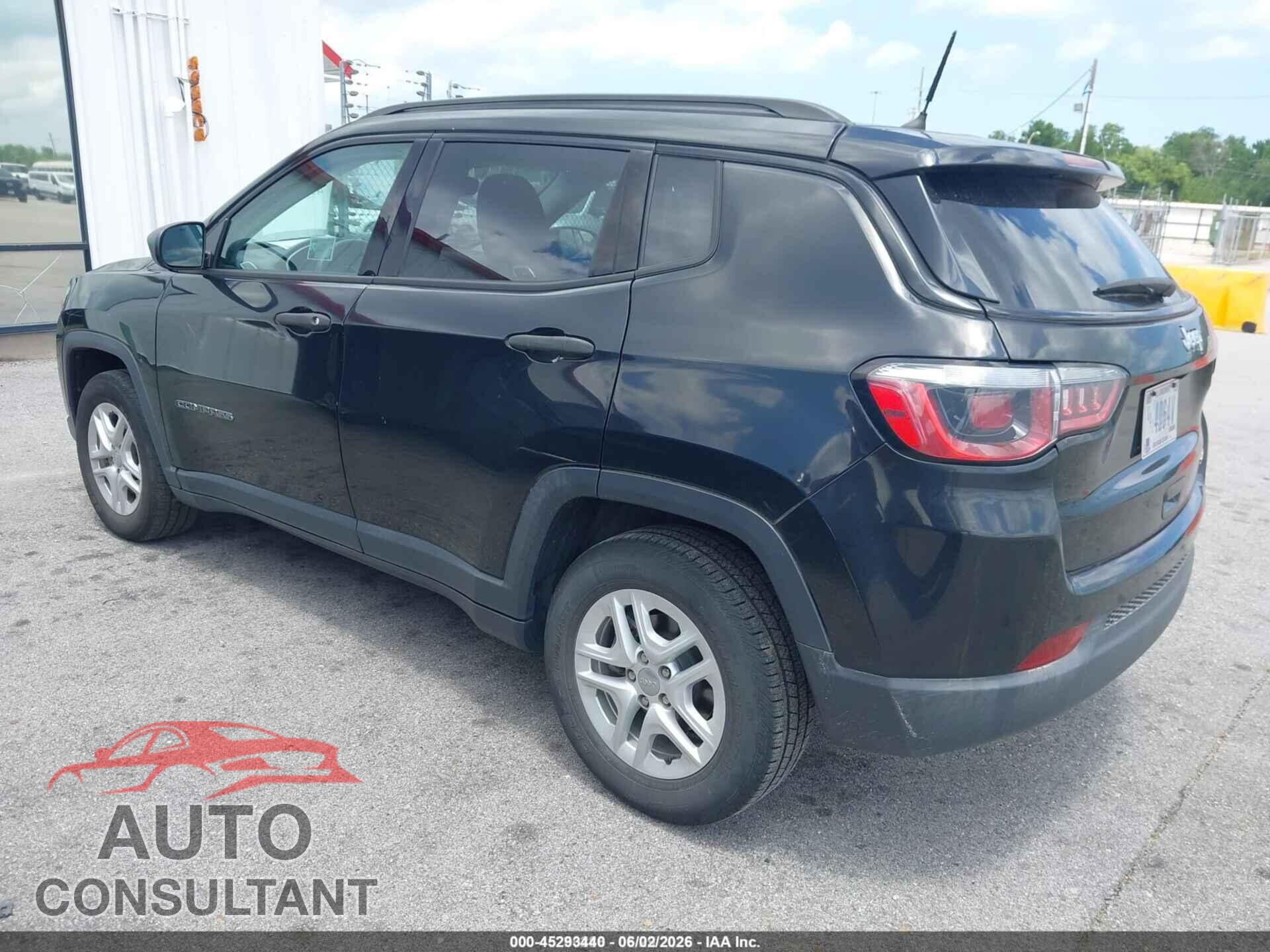 JEEP COMPASS 2018 - 3C4NJCAB3JT416116