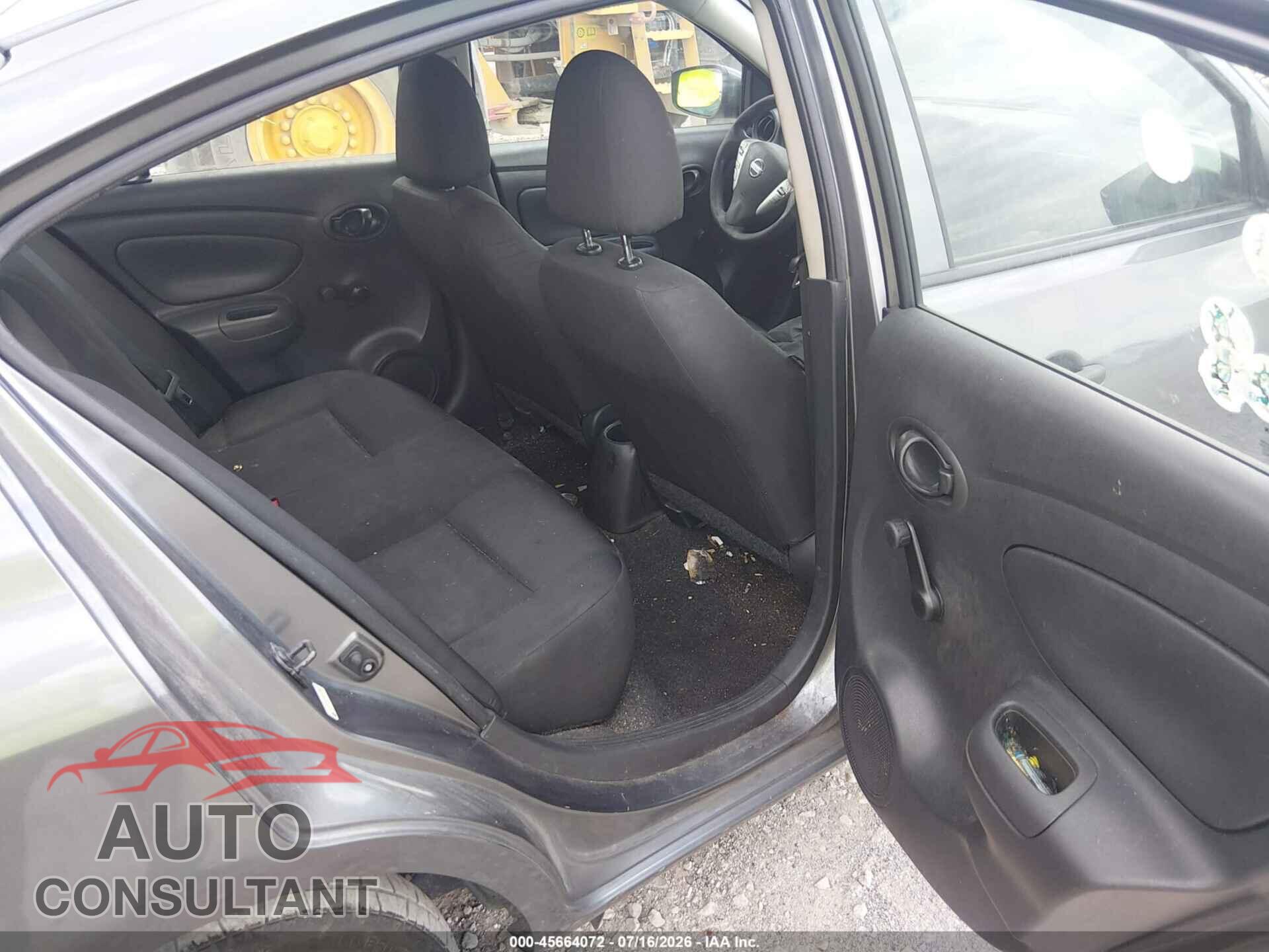 NISSAN VERSA 2019 - 3N1CN7AP3KL871356