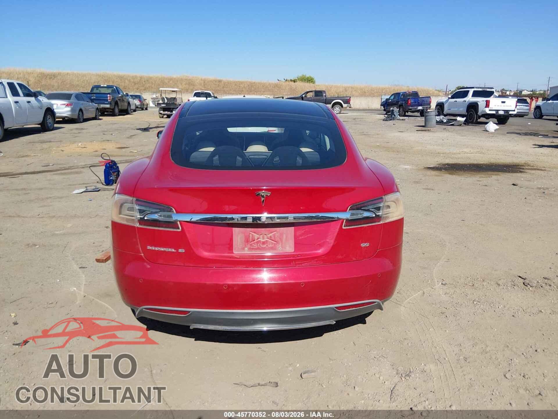TESLA MODEL S 2013 - 5YJSA1CGXDFP23074
