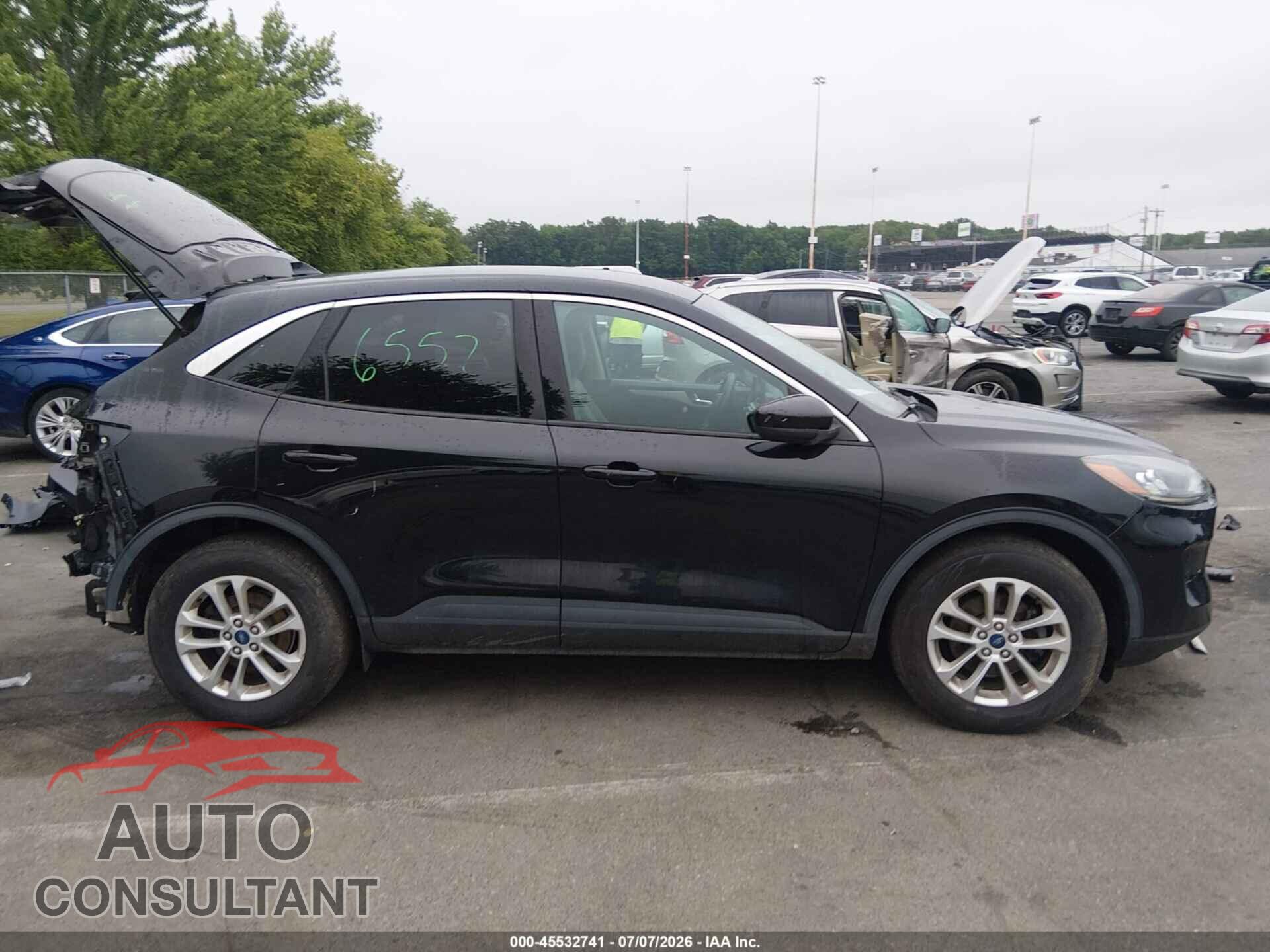 FORD ESCAPE 2020 - 1FMCU9G68LUA04371