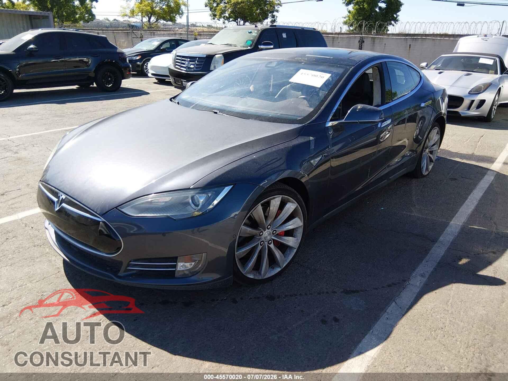 TESLA MODEL S 2015 - 5YJSA1H47FF083990
