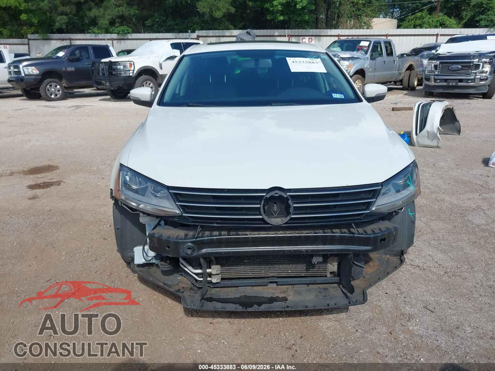 VOLKSWAGEN JETTA 2017 - 3VWDB7AJ4HM266381