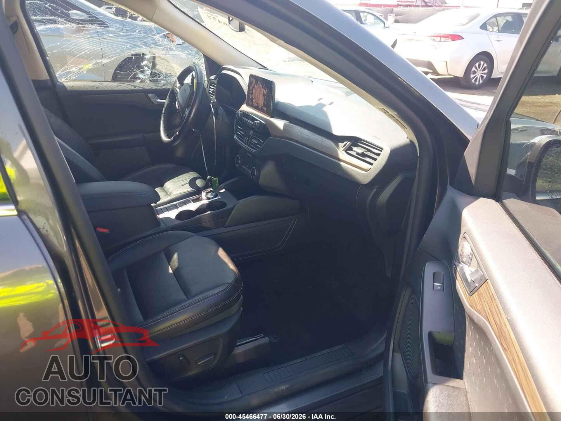 FORD ESCAPE 2020 - 1FMCU9DZ2LUA69618