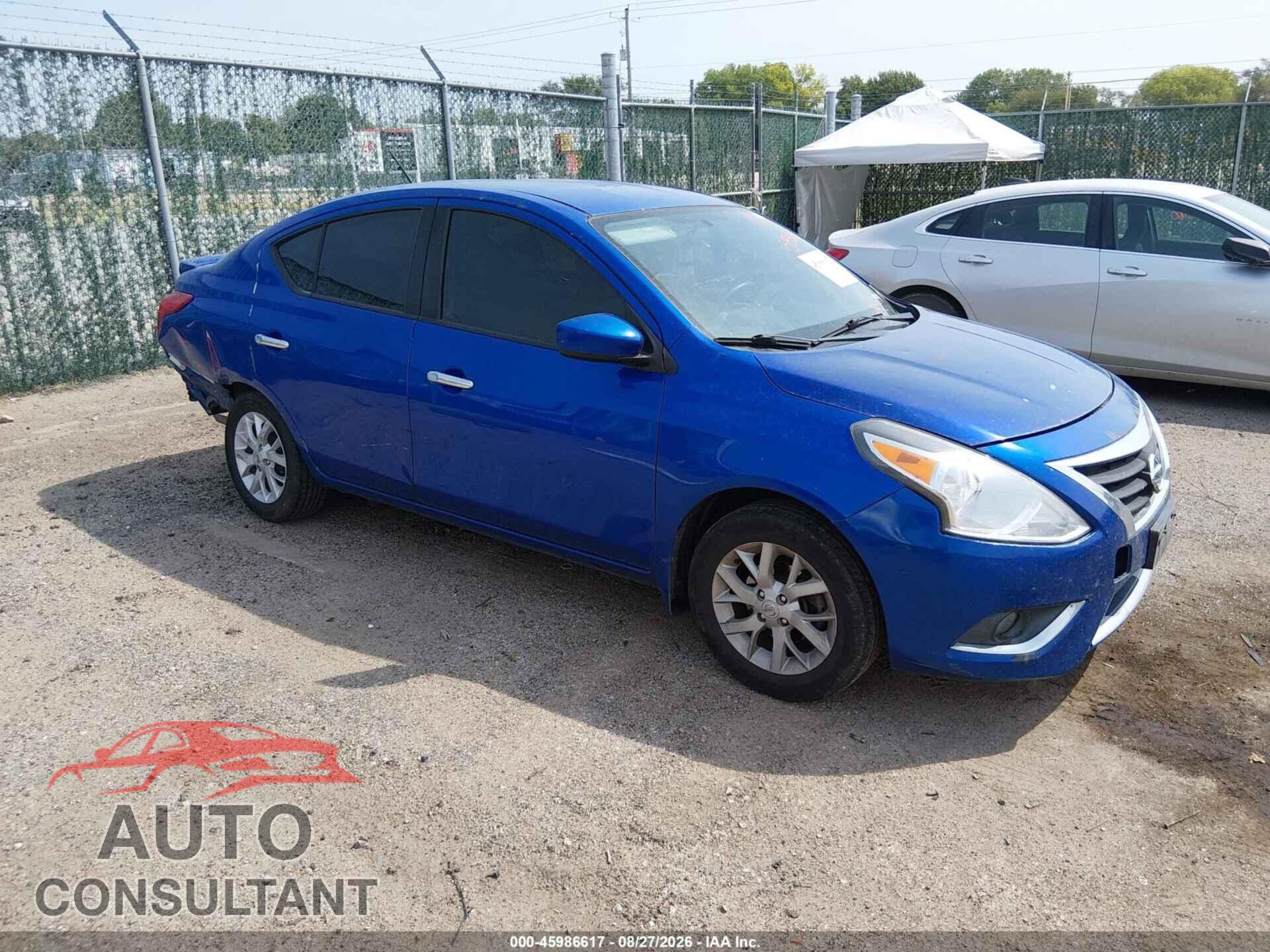 NISSAN VERSA 2017 - 3N1CN7AP3HL827687