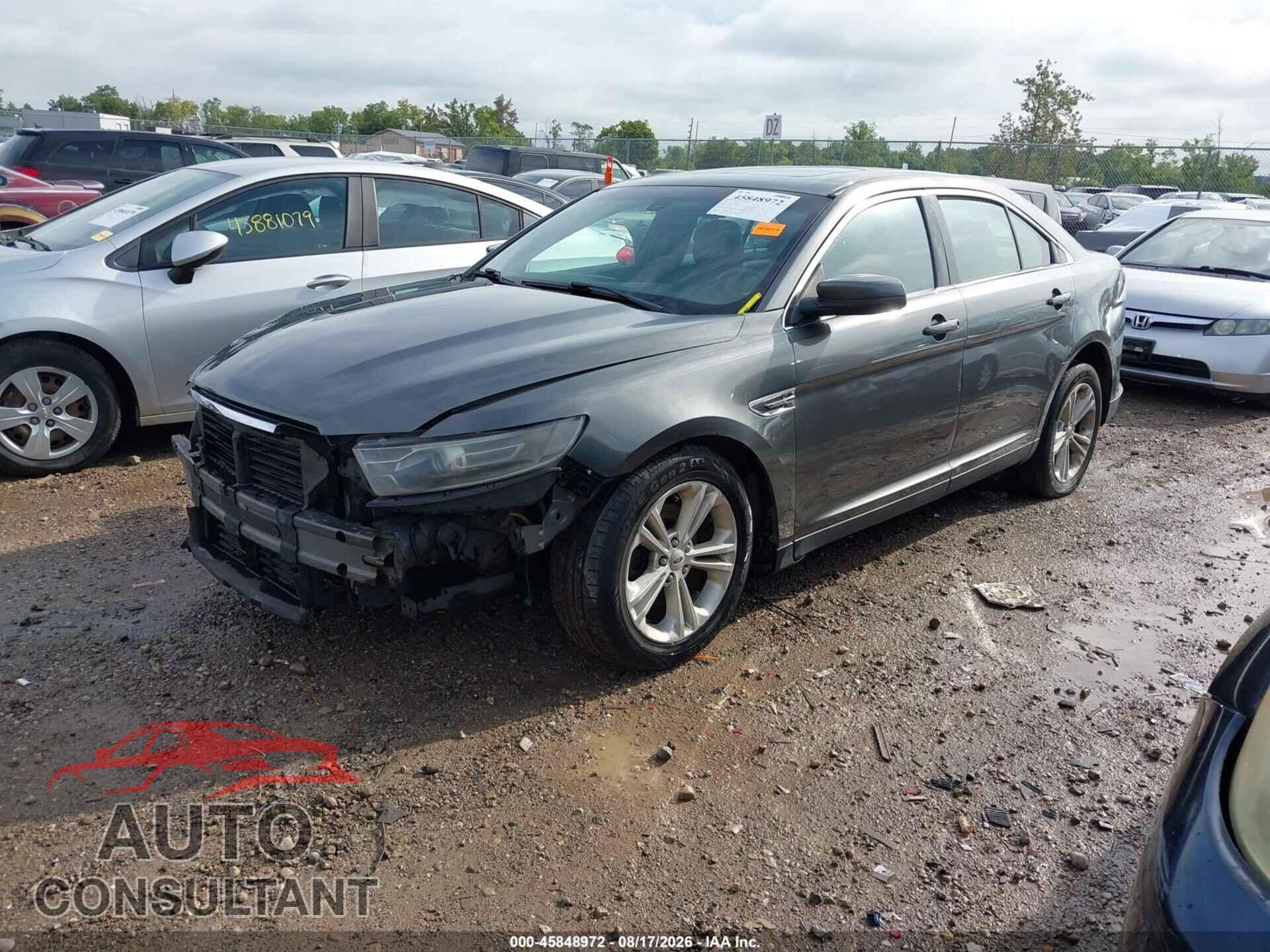 FORD TAURUS 2015 - 1FAHP2E81FG182676
