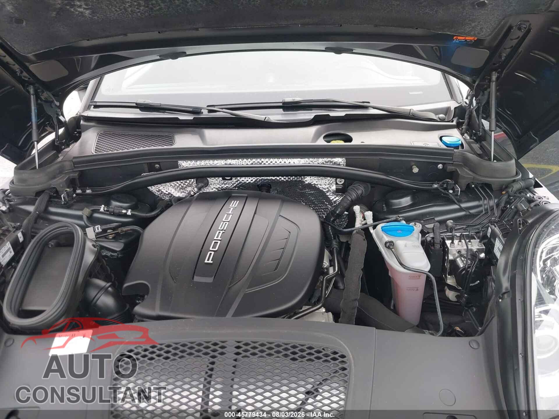 PORSCHE MACAN 2018 - WP1AA2A53JLB19733