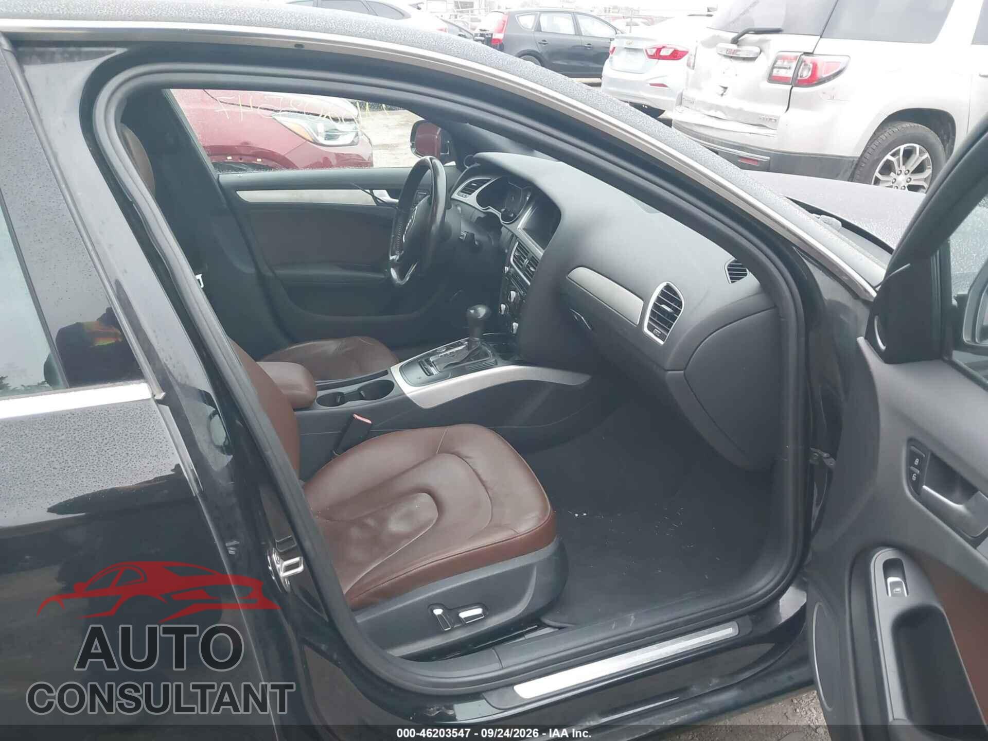 AUDI A4 2013 - WAUEFAFL5DN031942