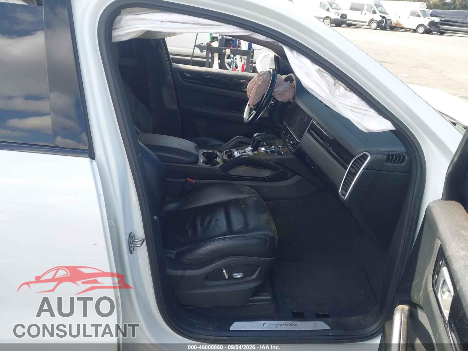 PORSCHE CAYENNE 2019 - WP1AA2AY6KDA17705