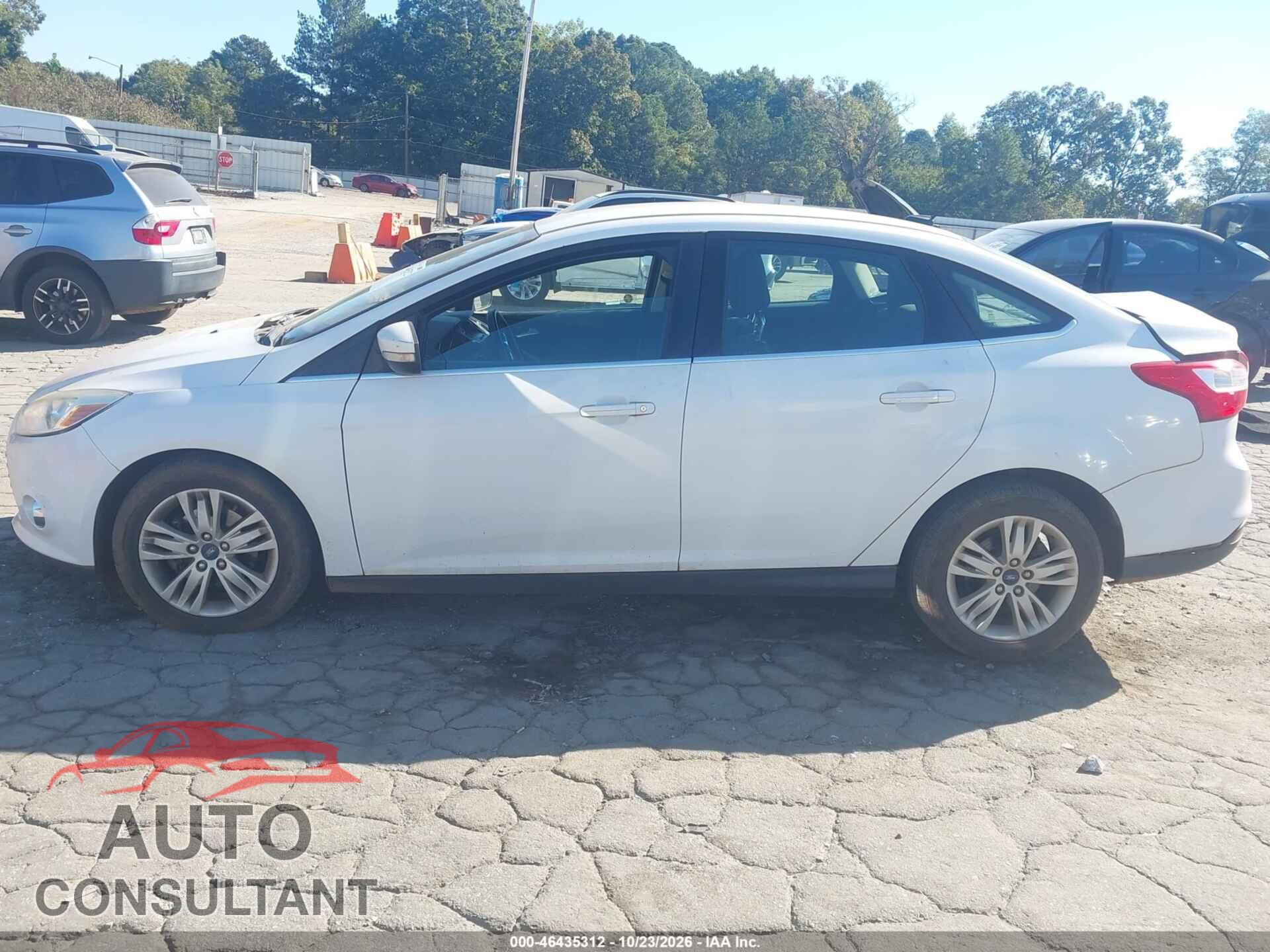 FORD FOCUS 2012 - 1FAHP3H22CL357744