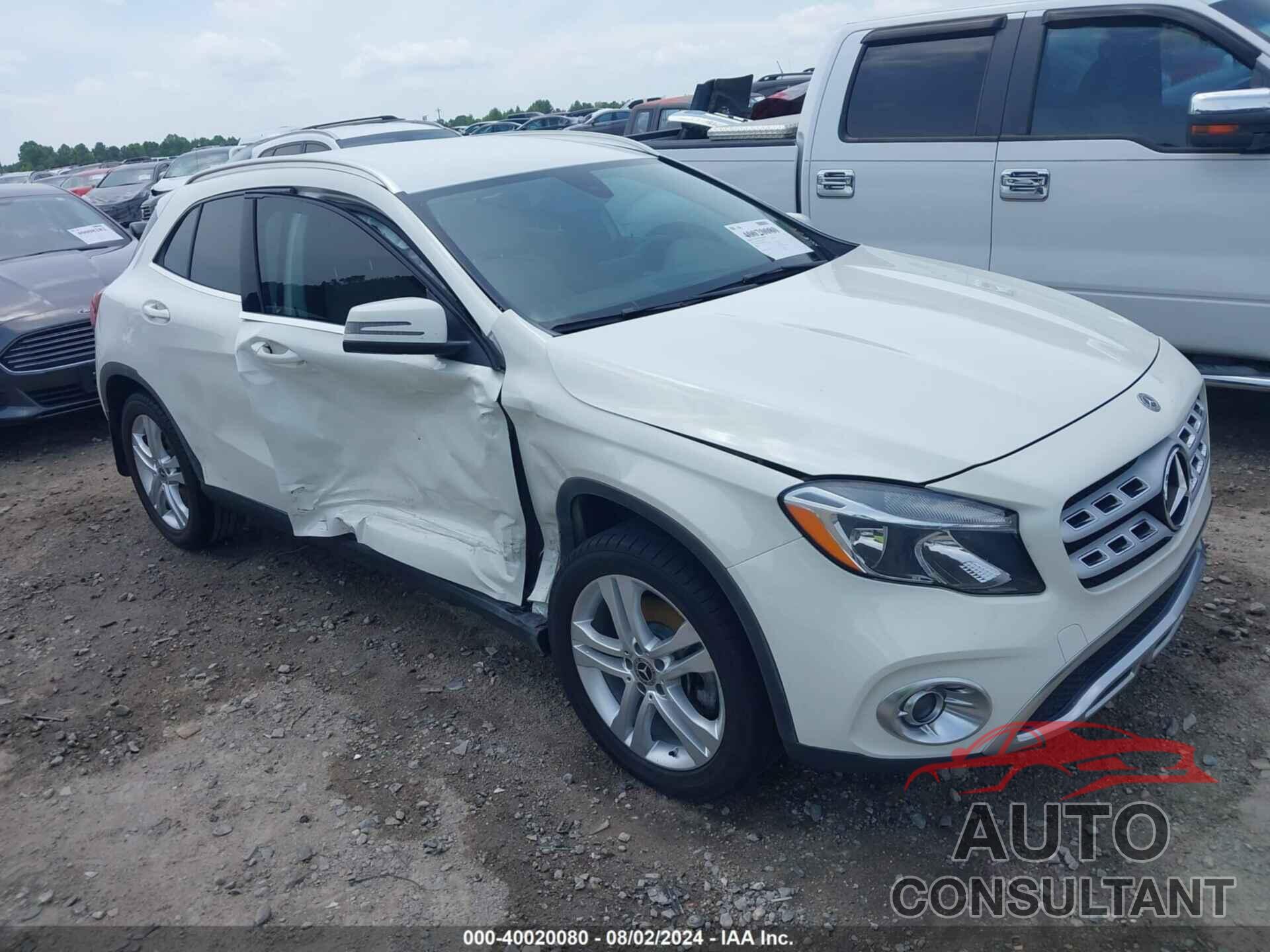 MERCEDES-BENZ GLA 250 2018 - WDCTG4EBXJJ419246