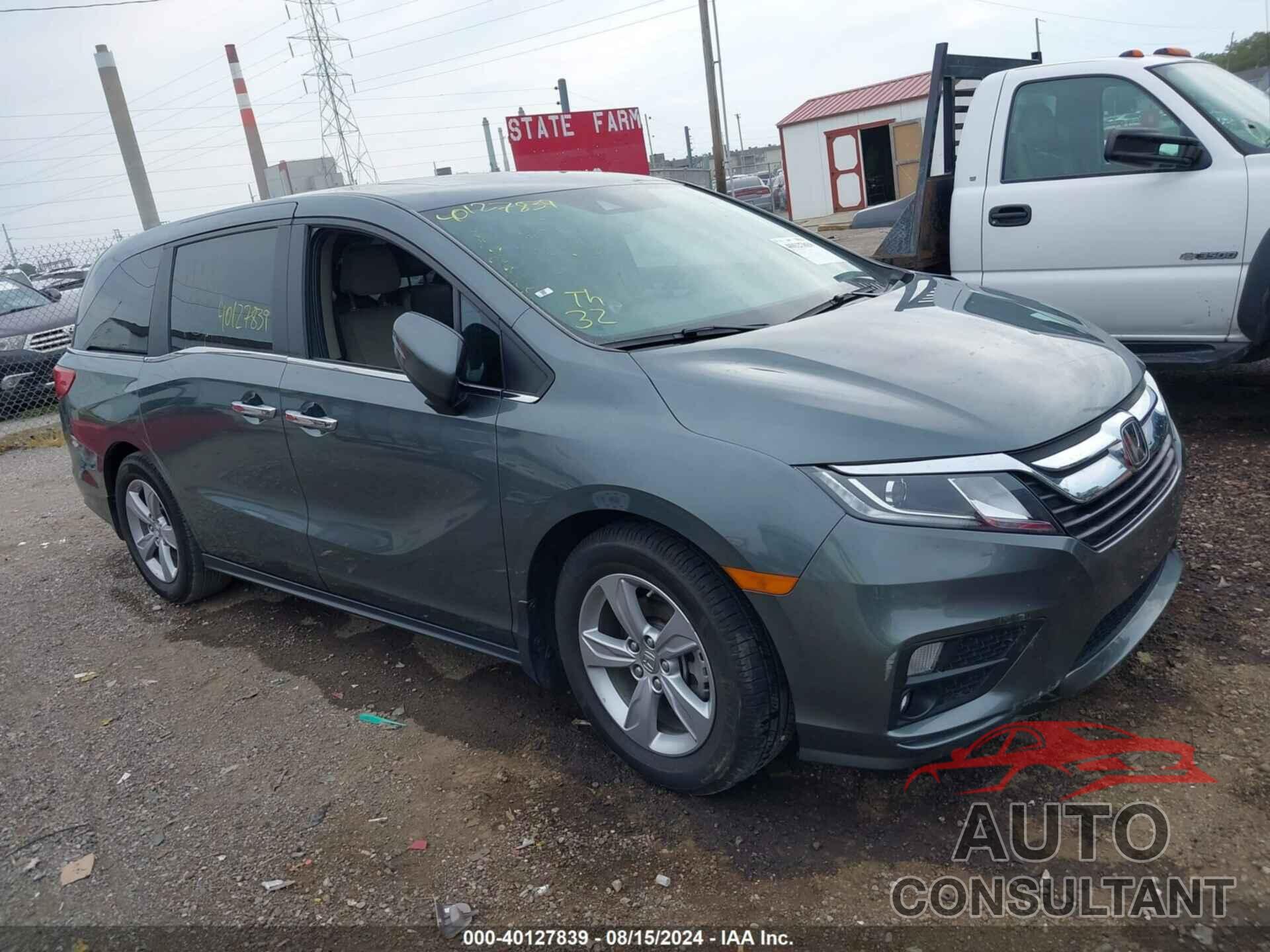 HONDA ODYSSEY 2018 - 5FNRL6H78JB111885