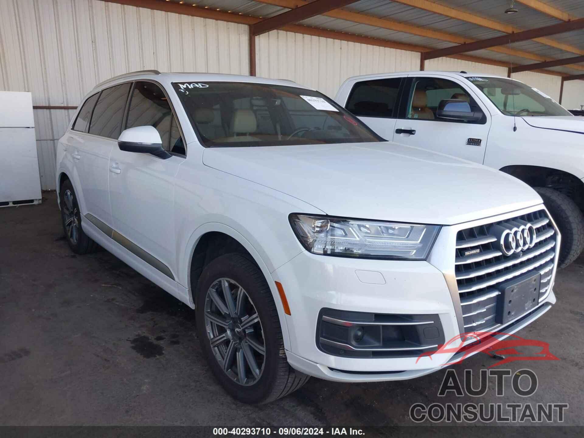 AUDI Q7 2017 - WA1VAAF72HD015952