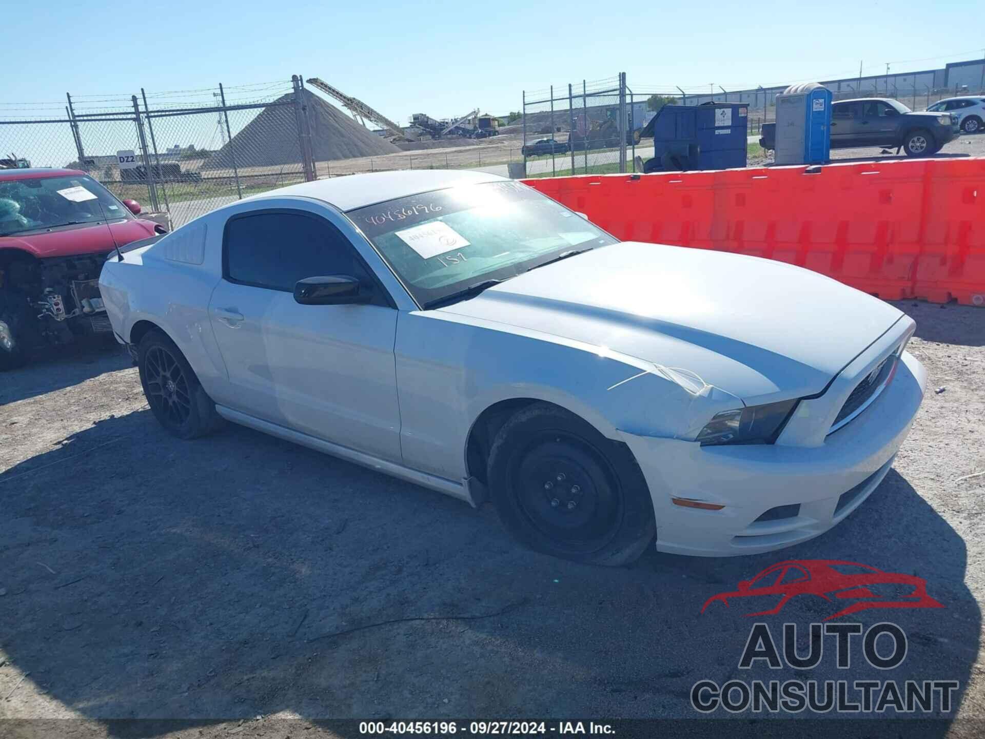 FORD MUSTANG 2014 - 1ZVBP8AM7E5271617