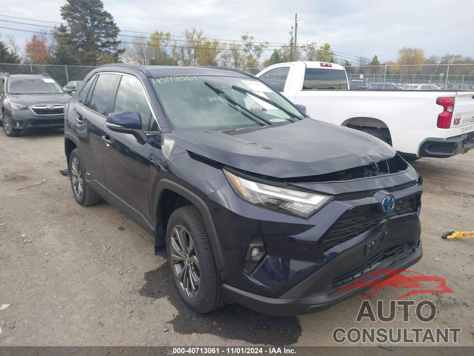 TOYOTA RAV4 HYBRID 2023 - JTMB6RFV5PD113783