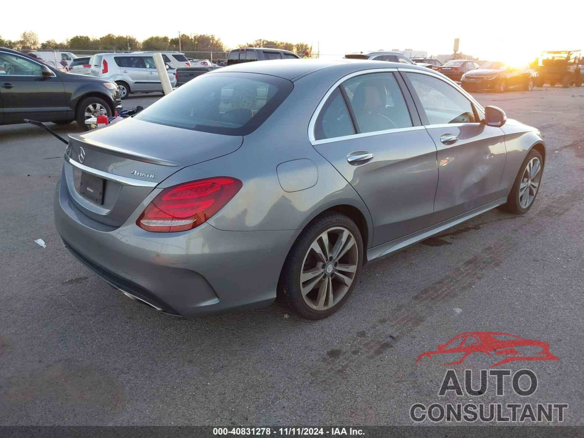 MERCEDES-BENZ C 300 2015 - 55SWF4KB1FU063339