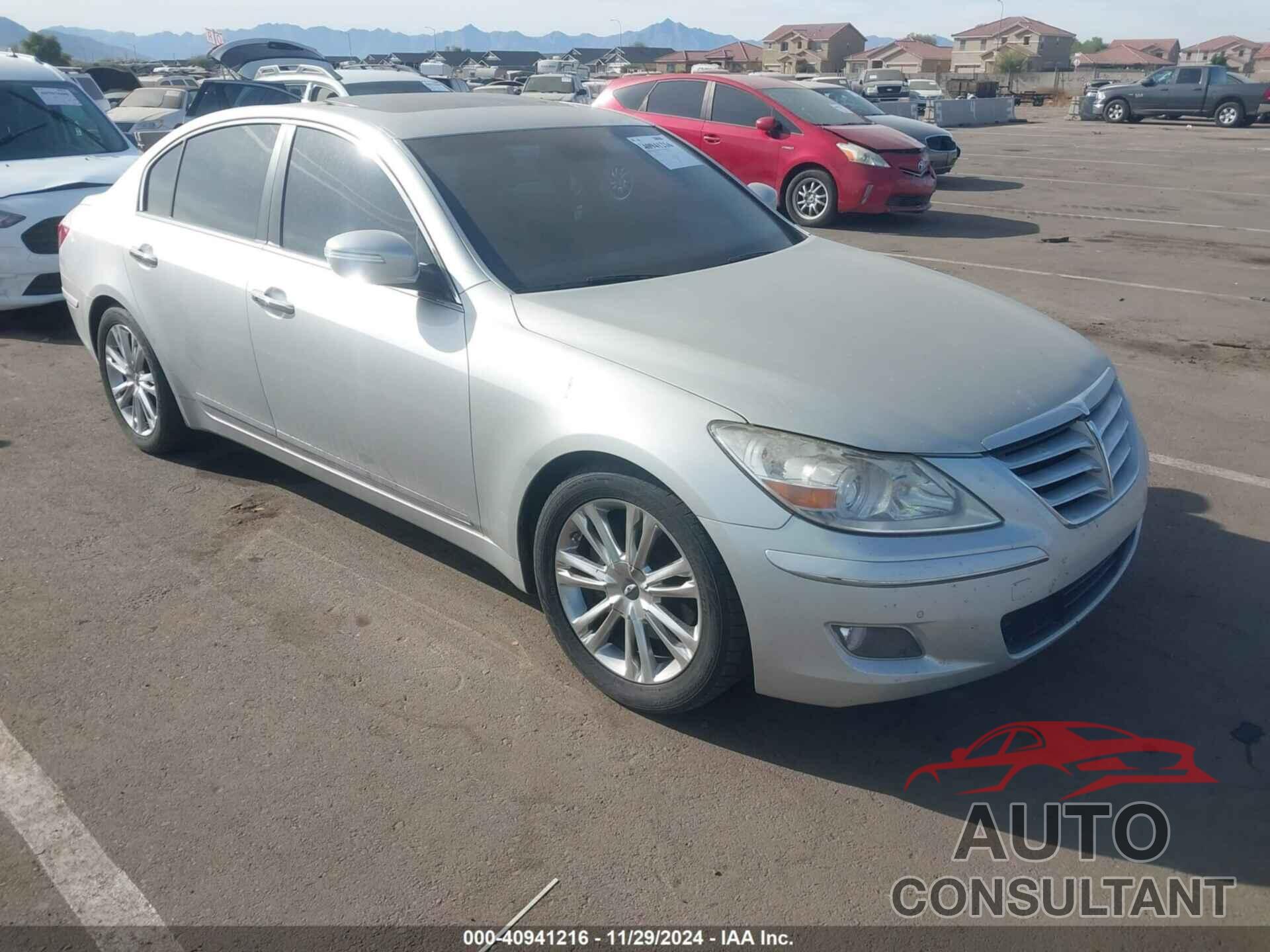 HYUNDAI GENESIS 2010 - KMHGC4DF4AU099567