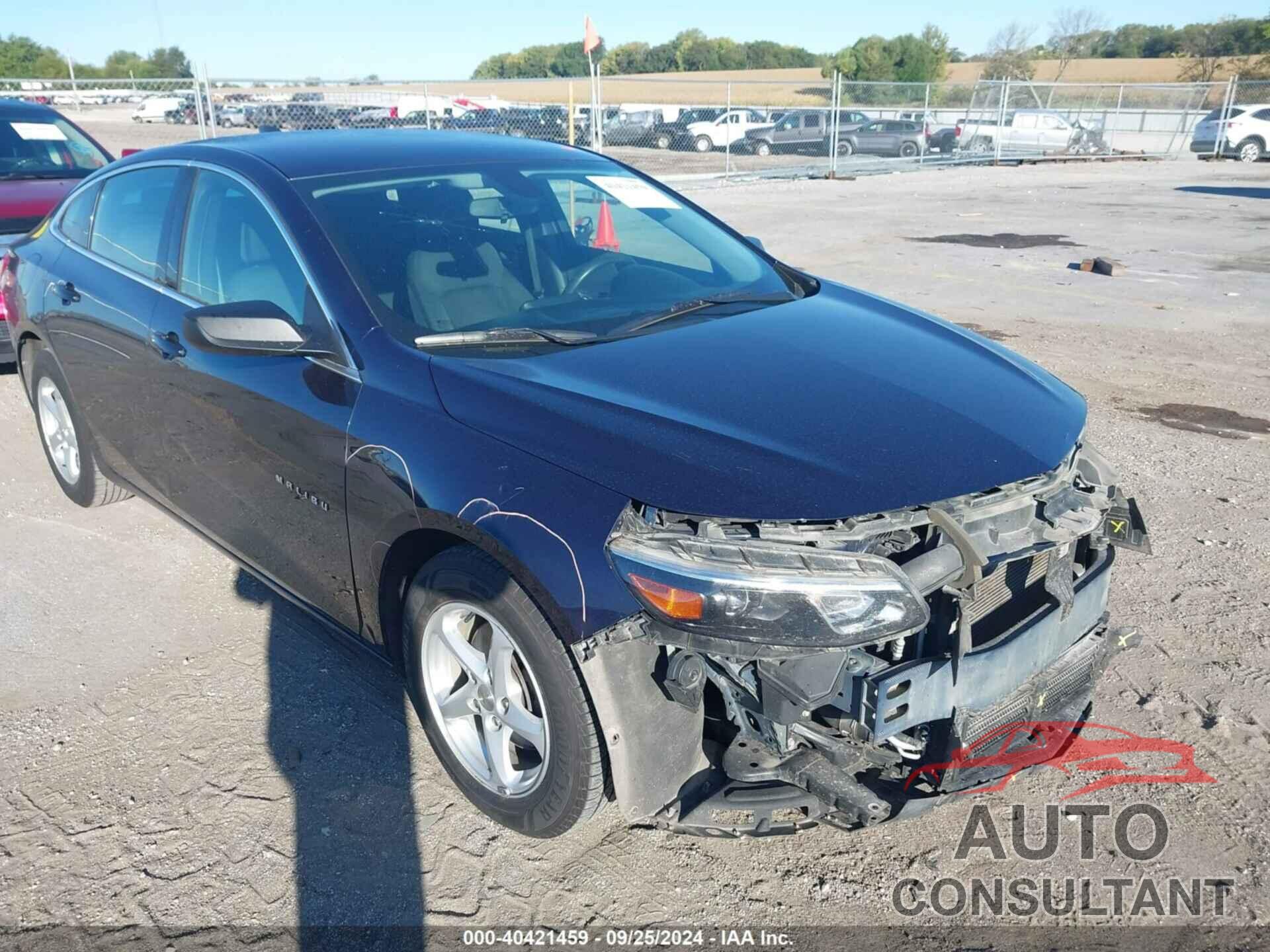 CHEVROLET MALIBU 2017 - 1G1ZB5ST4HF139233