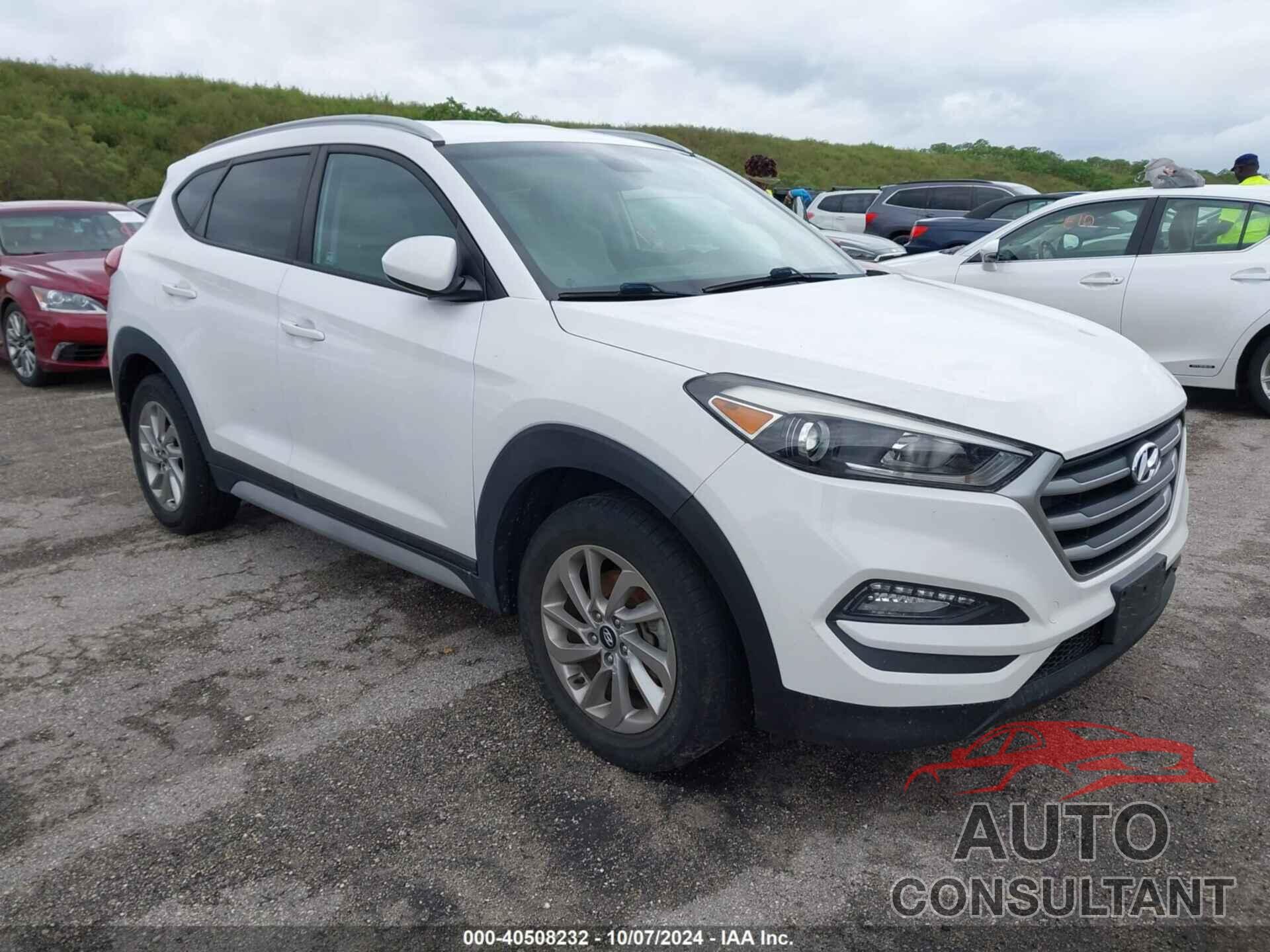 HYUNDAI TUCSON 2018 - KM8J33A43JU713558