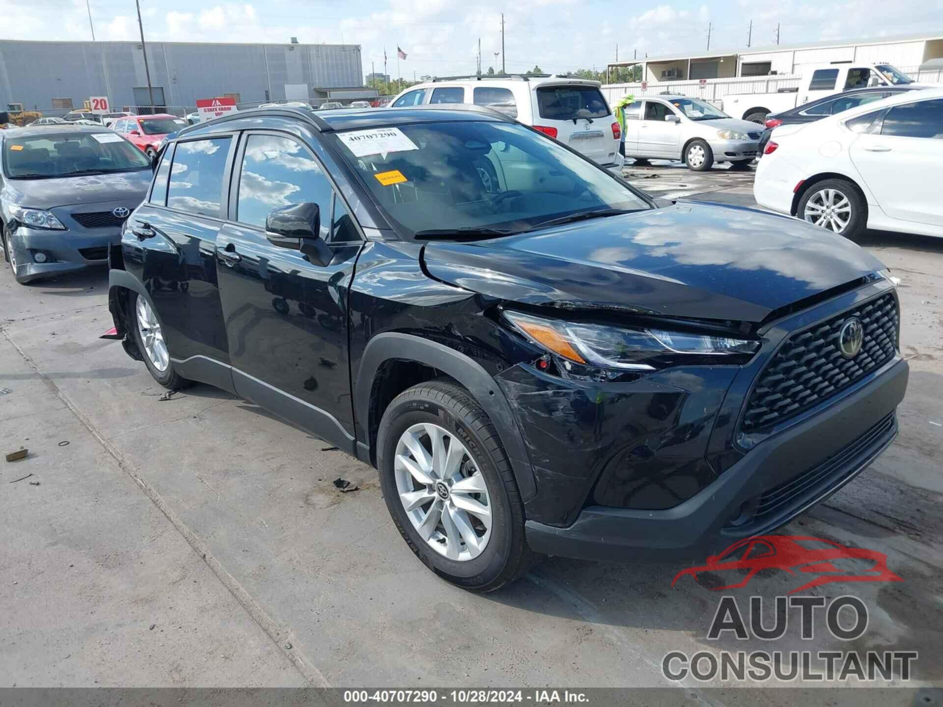 TOYOTA COROLLA CROSS 2023 - 7MUBAAAG3PV061606