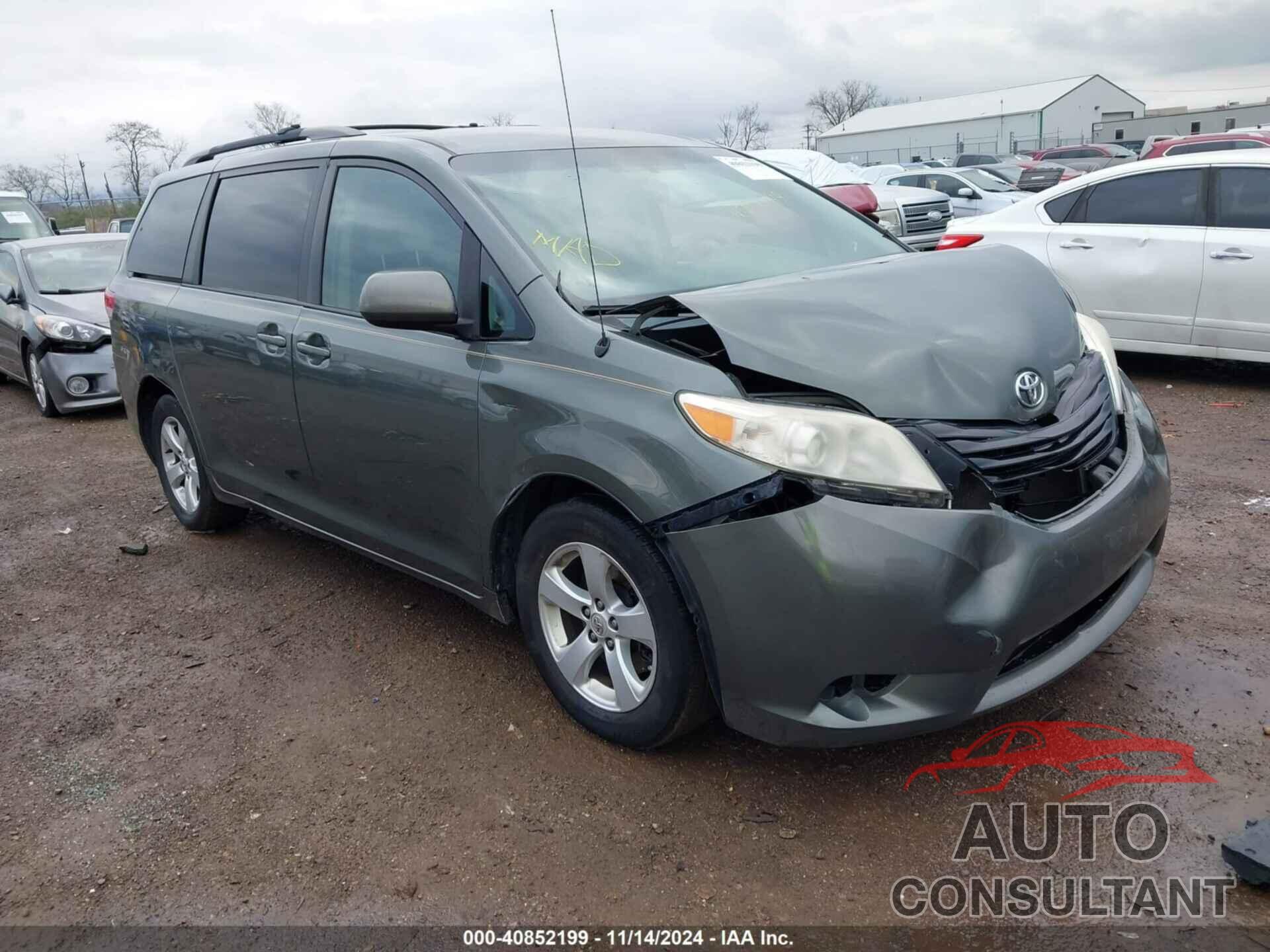 TOYOTA SIENNA 2014 - 5TDKK3DC5ES500135