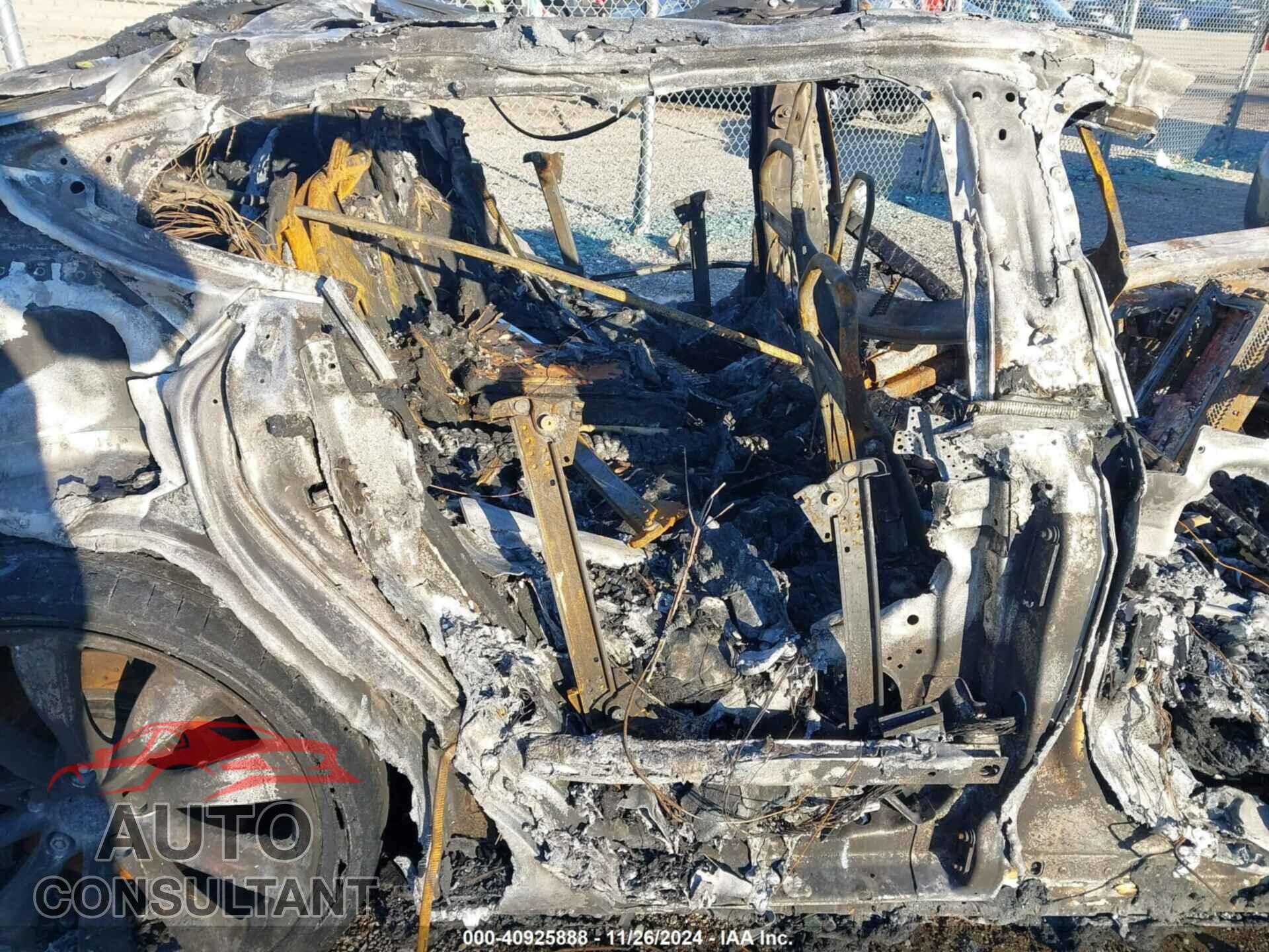 TESLA MODEL S 2012 - 5YJSA1DNXCFS00178