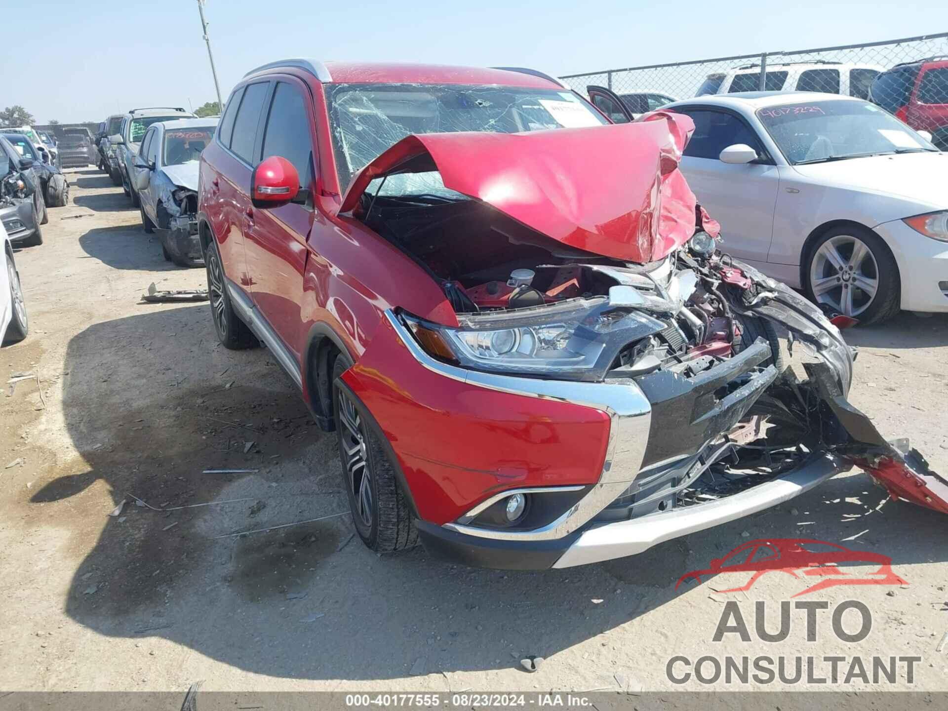 MITSUBISHI OUTLANDER 2018 - JA4AD3A35JZ014812
