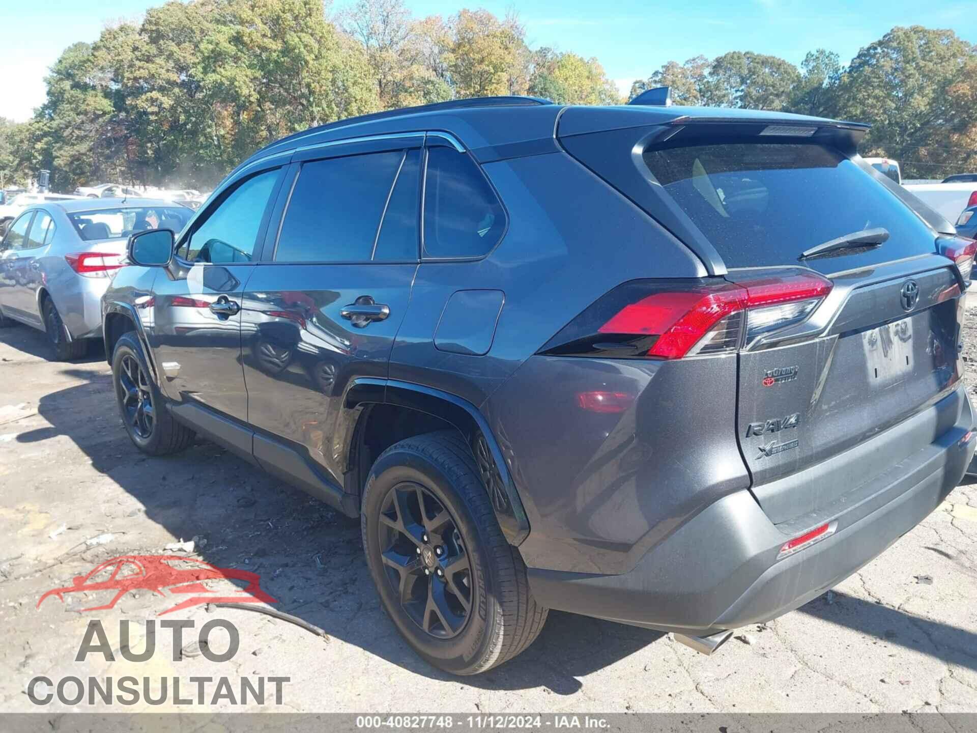 TOYOTA RAV4 2022 - 2T3W1RFV1NC180012
