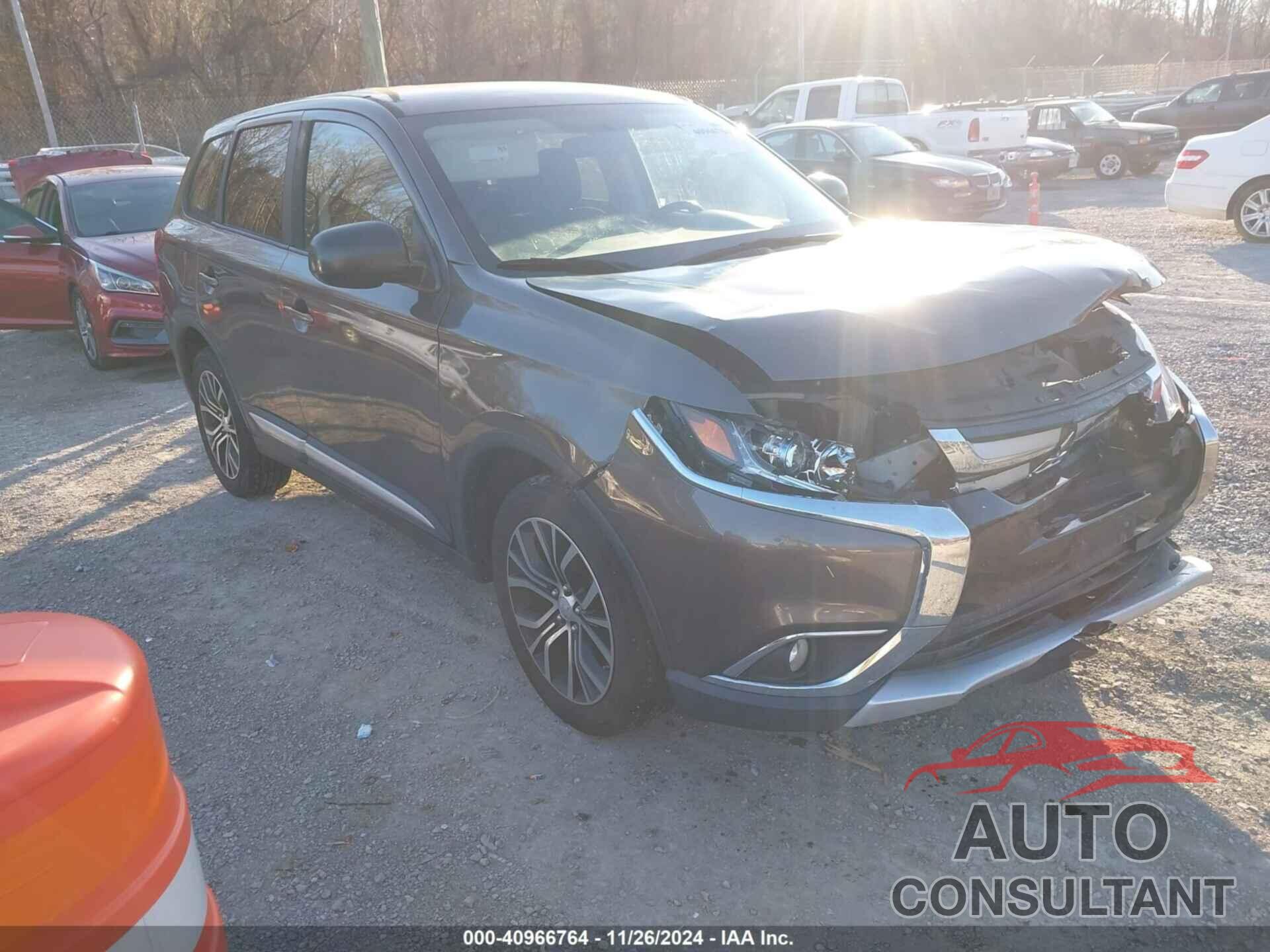 MITSUBISHI OUTLANDER 2017 - JA4AZ2A37HZ012257