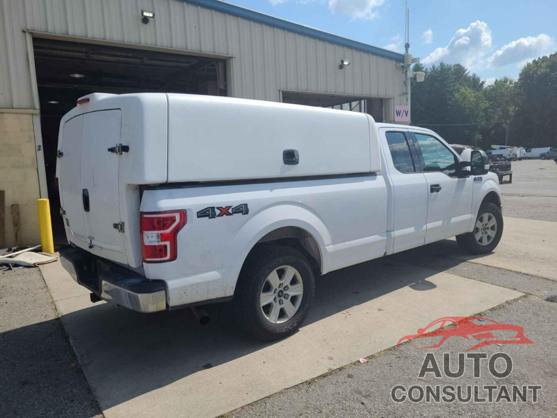 FORD F150 2018 - 1FTFX1E58JKF07976