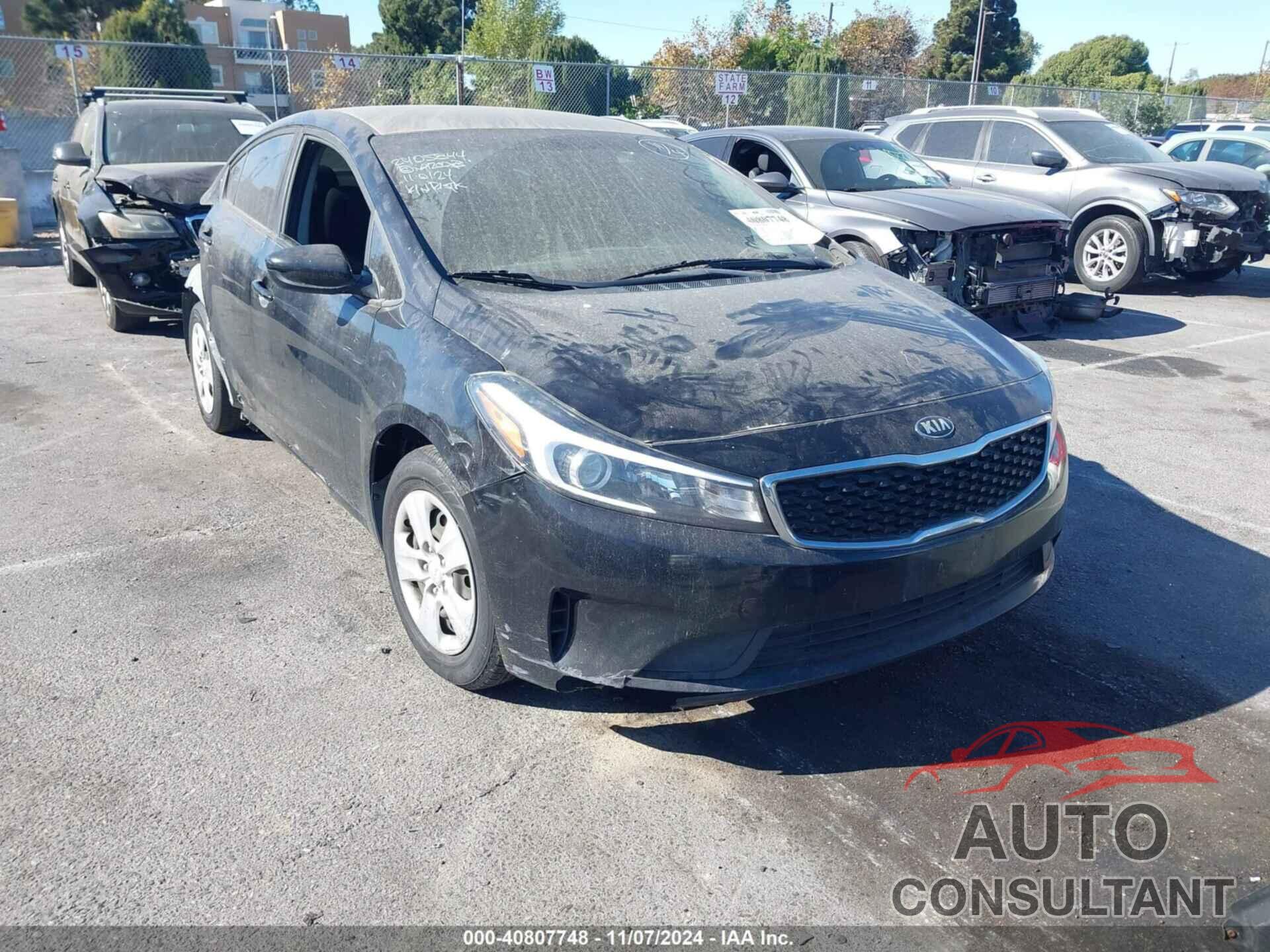 KIA FORTE 2018 - 3KPFK4A79JE276354