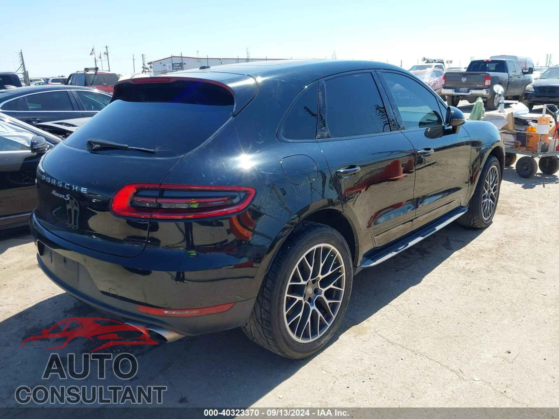 PORSCHE MACAN 2016 - WP1AB2A56GLB49685