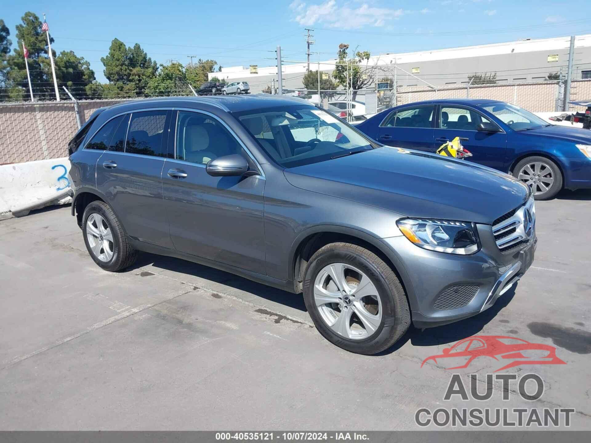 MERCEDES-BENZ GLC 300 2018 - WDC0G4KB3JV069975
