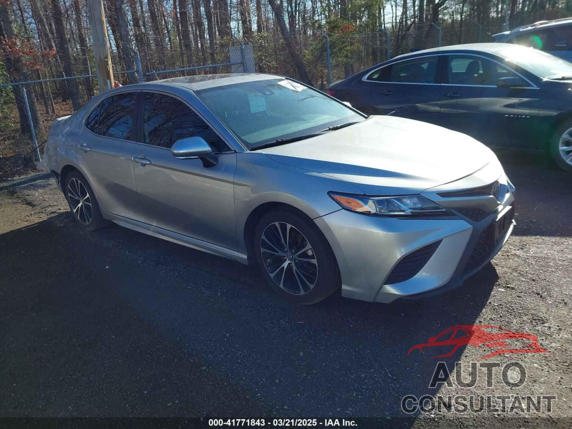TOYOTA CAMRY 2019 - 4T1B11HK2K4776347