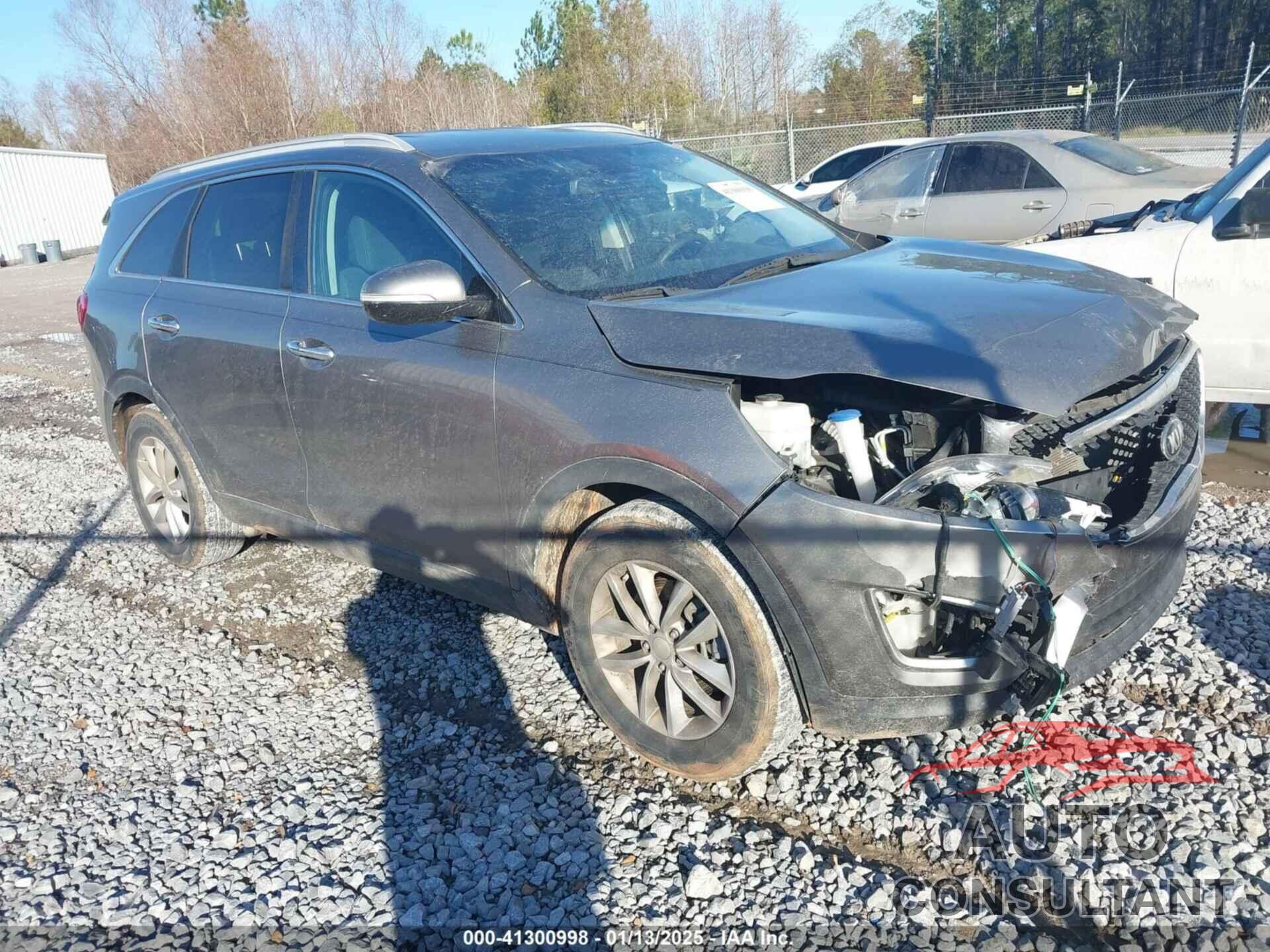 KIA SORENTO 2017 - 5XYPG4A5XHG228153